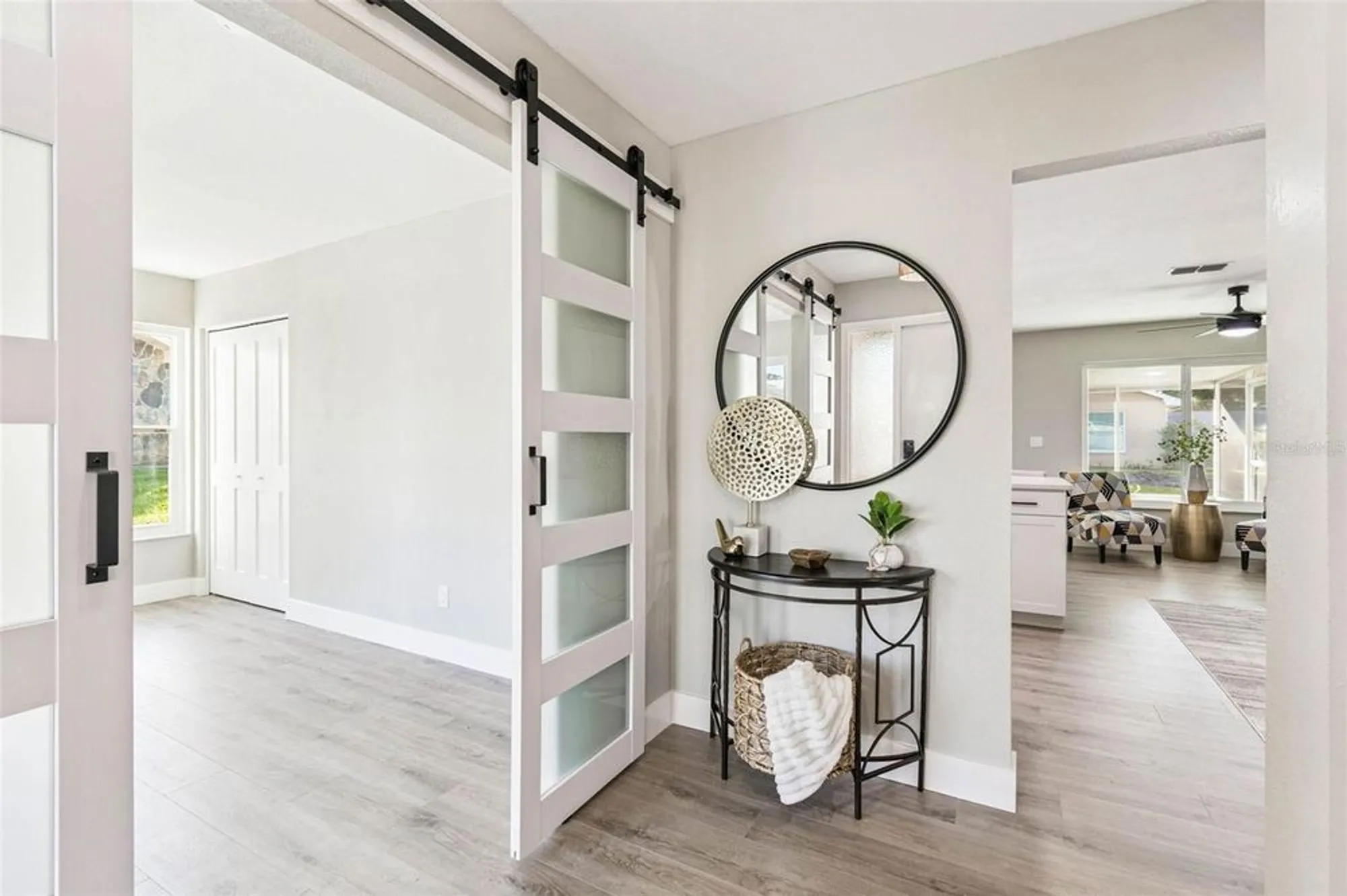 Property Slideshow image 17 of 70 | 3116 brunswick cir, Palm Harbor, FL, 34684