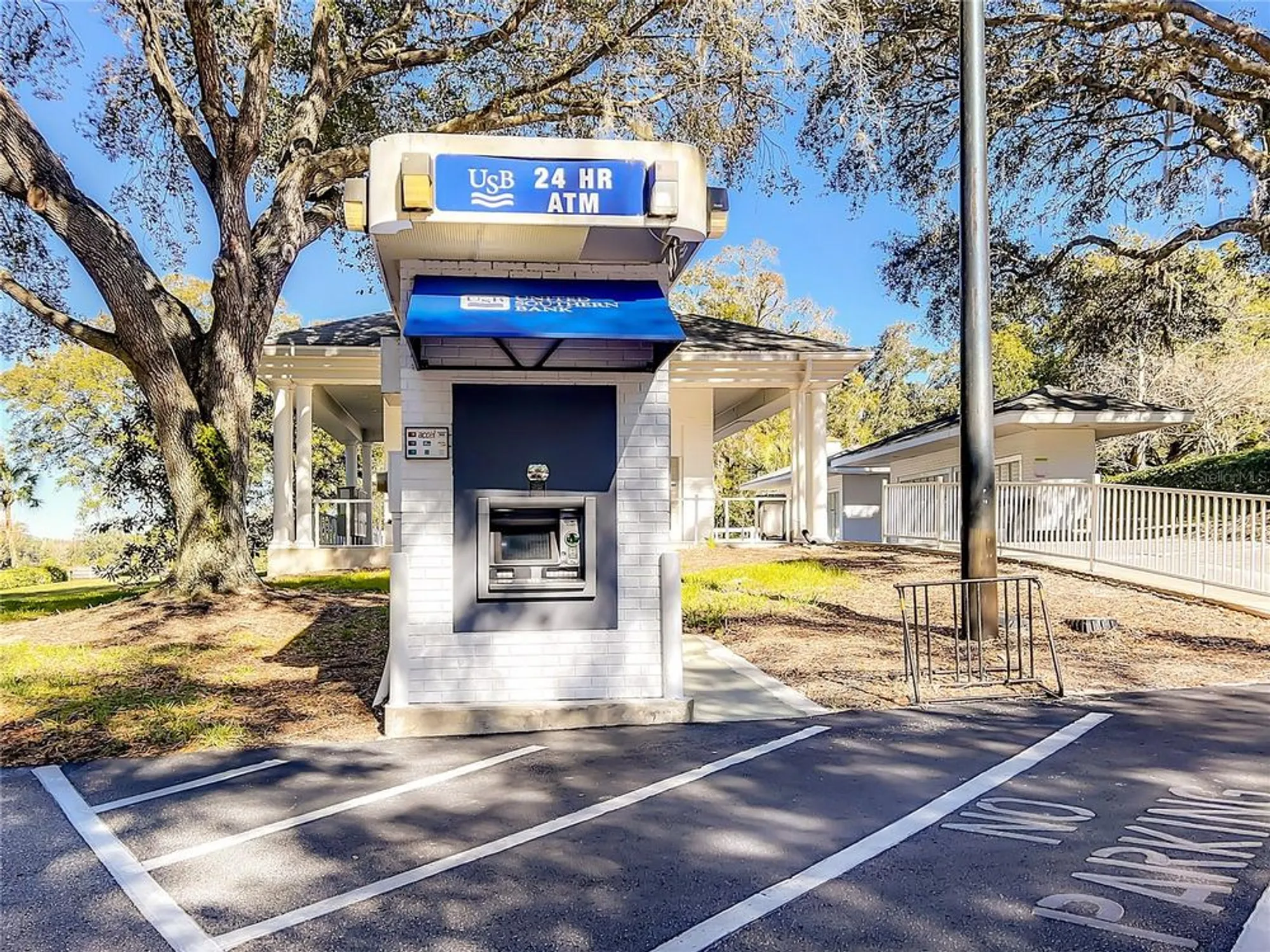 Property Slideshow image 62 of 86 | 3529 mount hope loop, Leesburg, FL, 34748