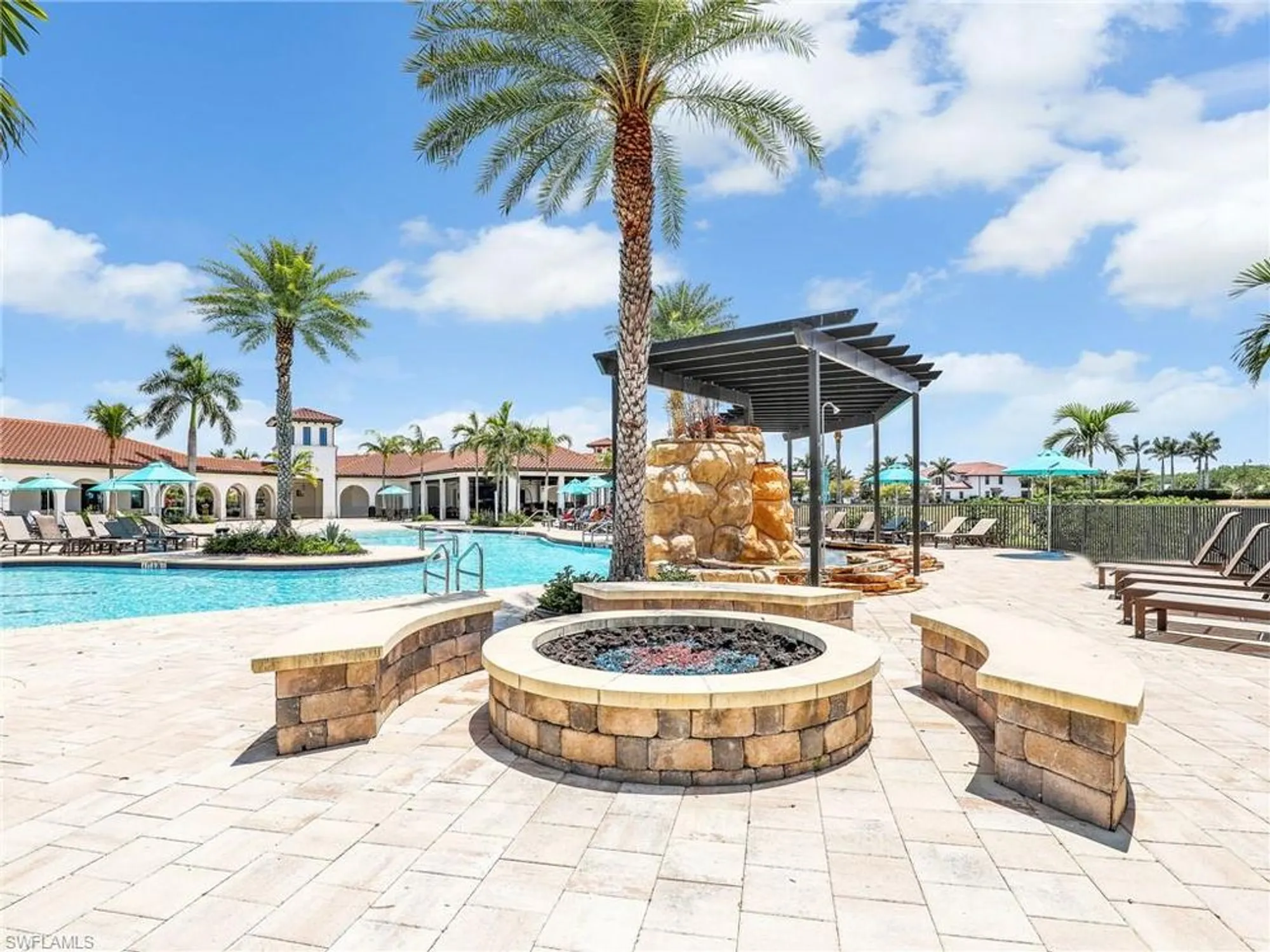 Property Slideshow image 32 of 38 | 11973 bay oak dr, Fort Myers, FL, 33913