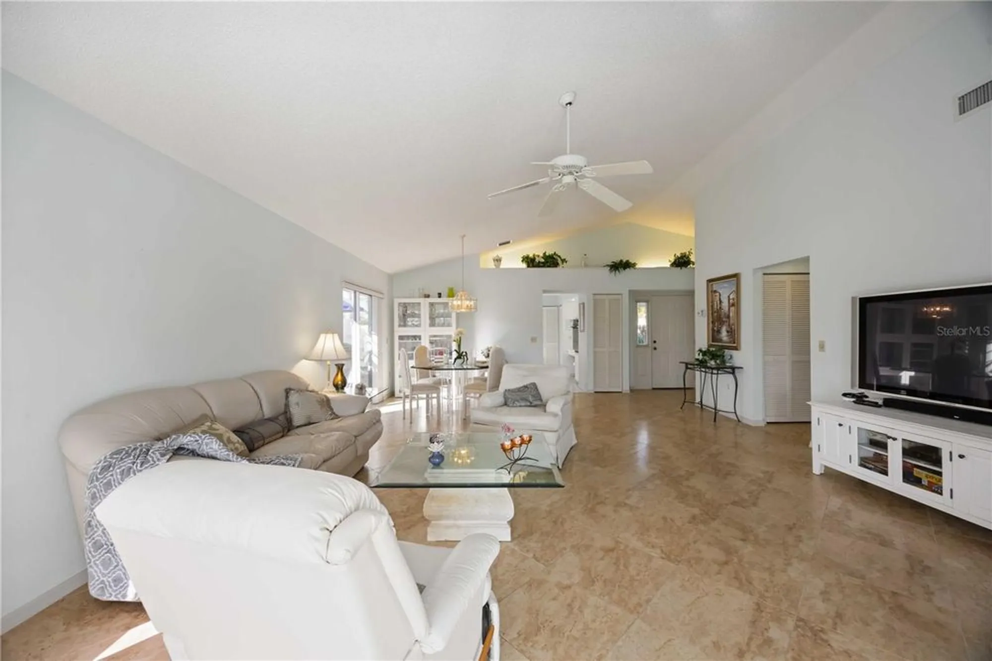 Property Slideshow image 10 of 38 | 805 harrington lake dr 76, Venice, FL, 34293