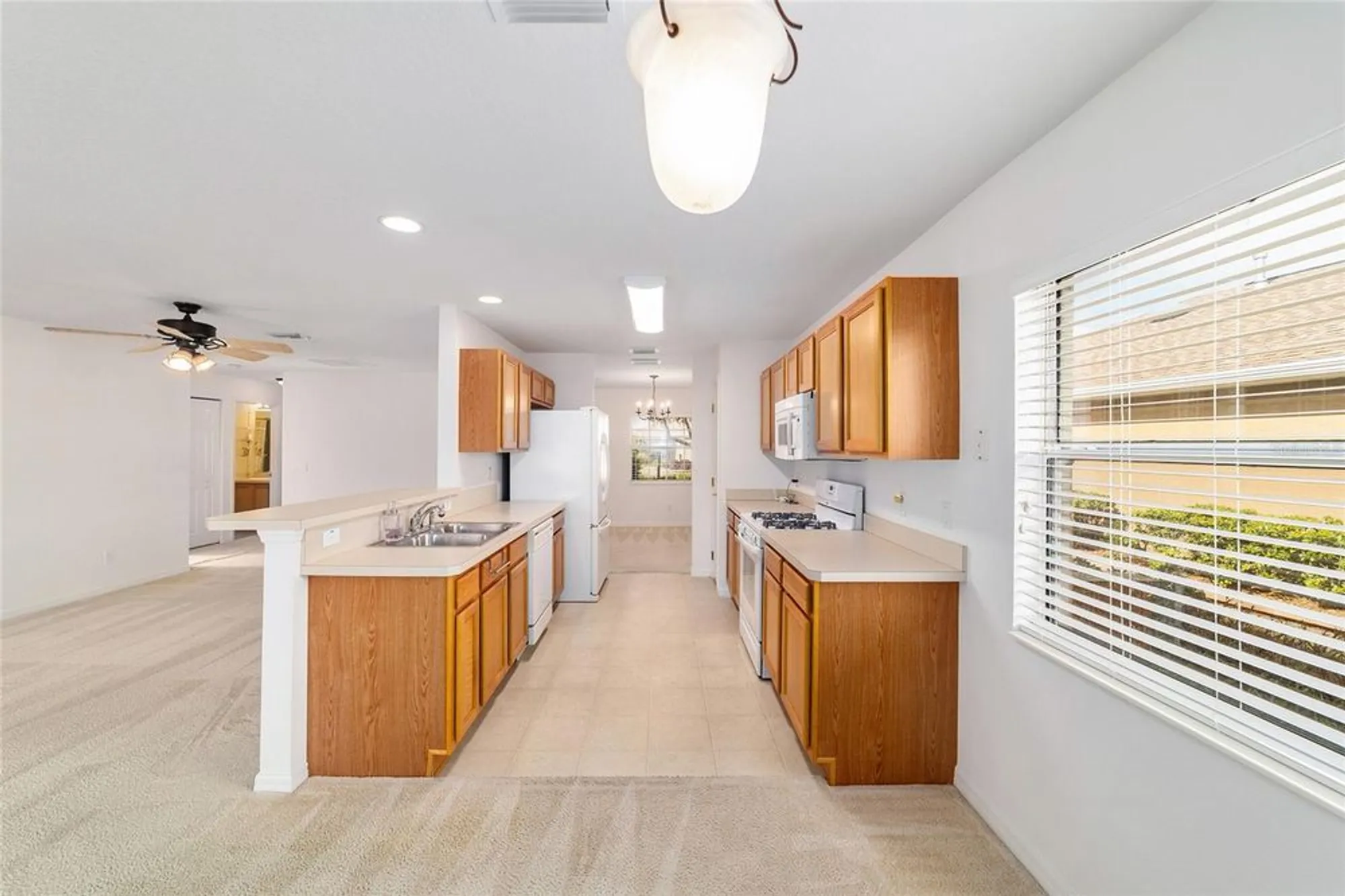 Property Slideshow image 22 of 55 | 9150 sw 102nd cir, Ocala, FL, 34481