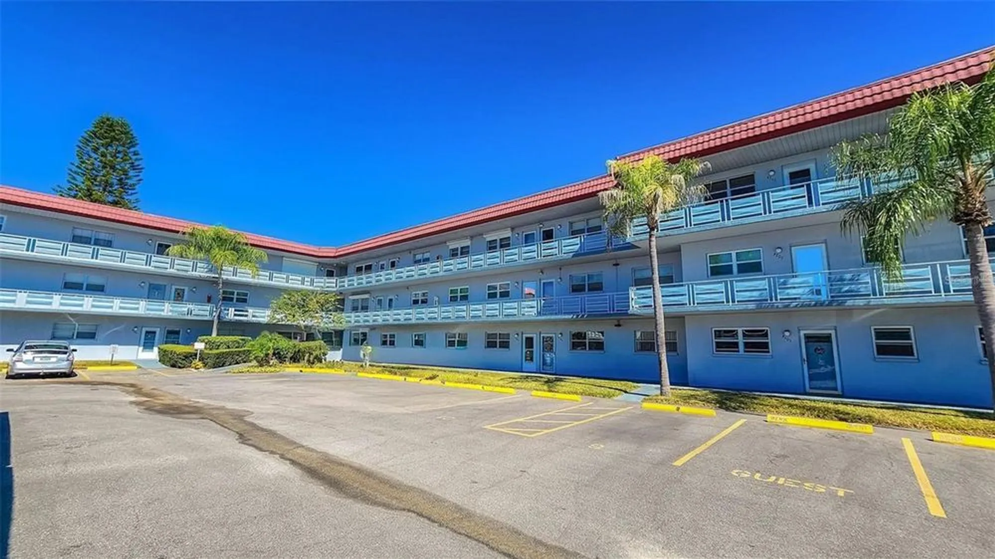 Property Slideshow image 27 of 72 | 5660 80th st n unit a303, St Petersburg, FL, 33709