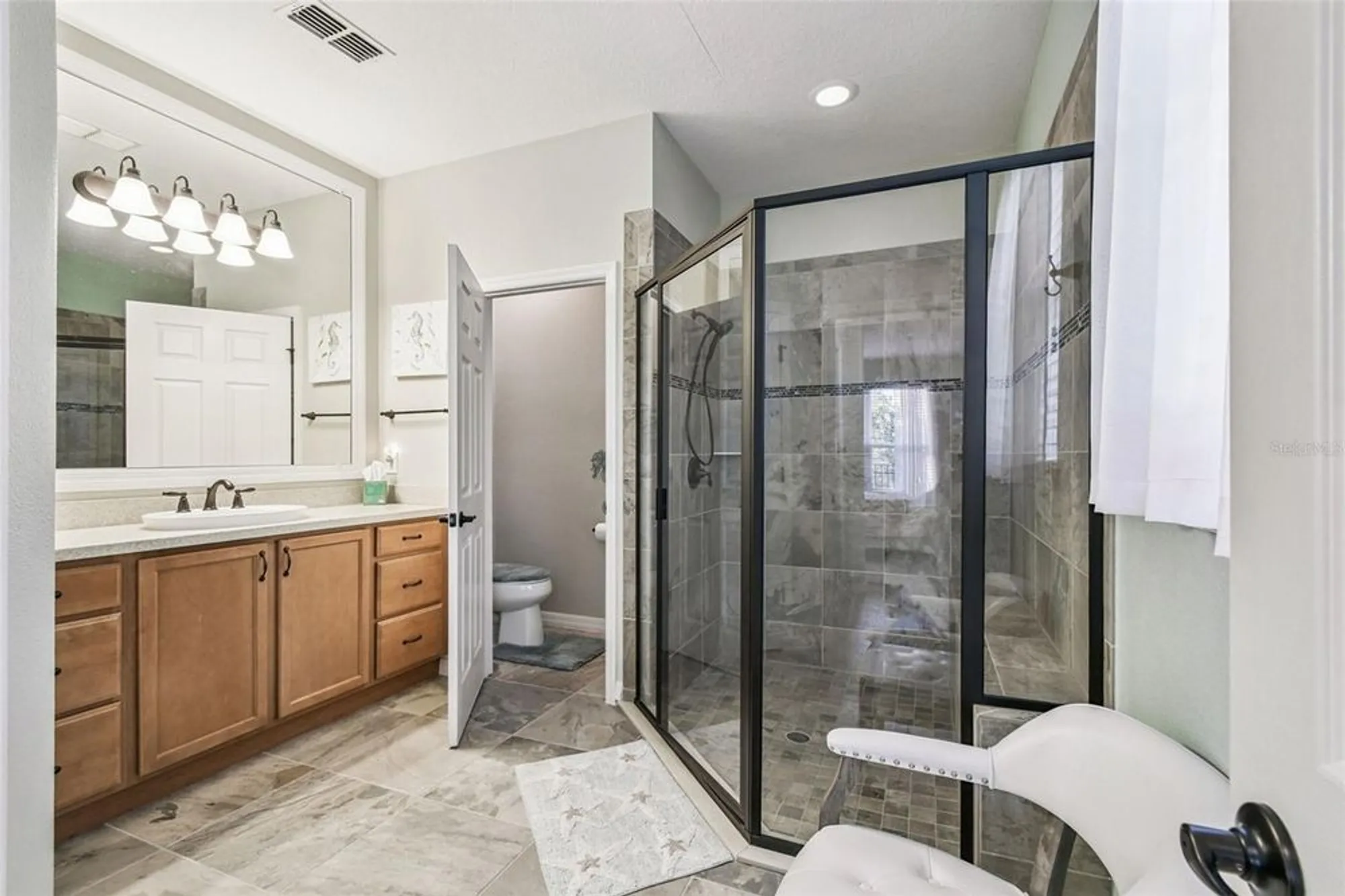 Property Slideshow image 32 of 72 | 514 san joaquin rd, Poinciana, FL, 34759