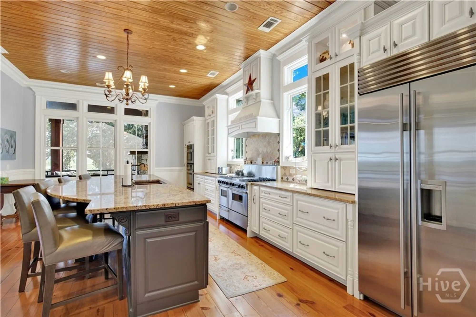 Property Slideshow image 8 of 64 | 1 breckenridge ln, Savannah, GA, 31411