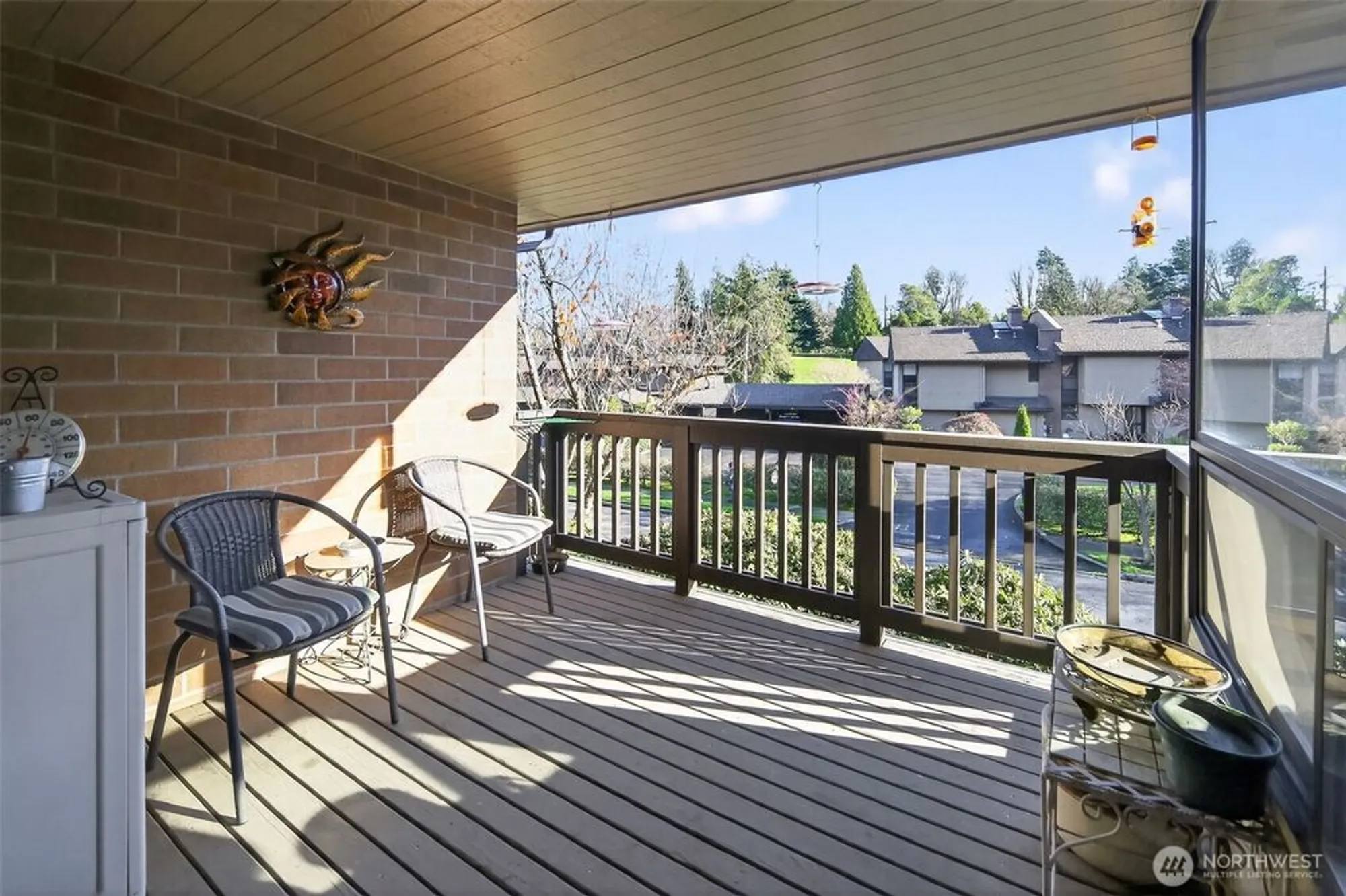 Property Slideshow image 4 of 30 | 10717 glen acres dr s # 735, Burien, WA, 98168