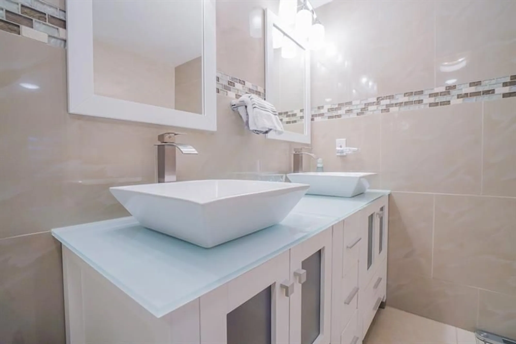 Property Slideshow image 25 of 71 | 3201 portofino pt f1, Coconut Creek, FL, 33066