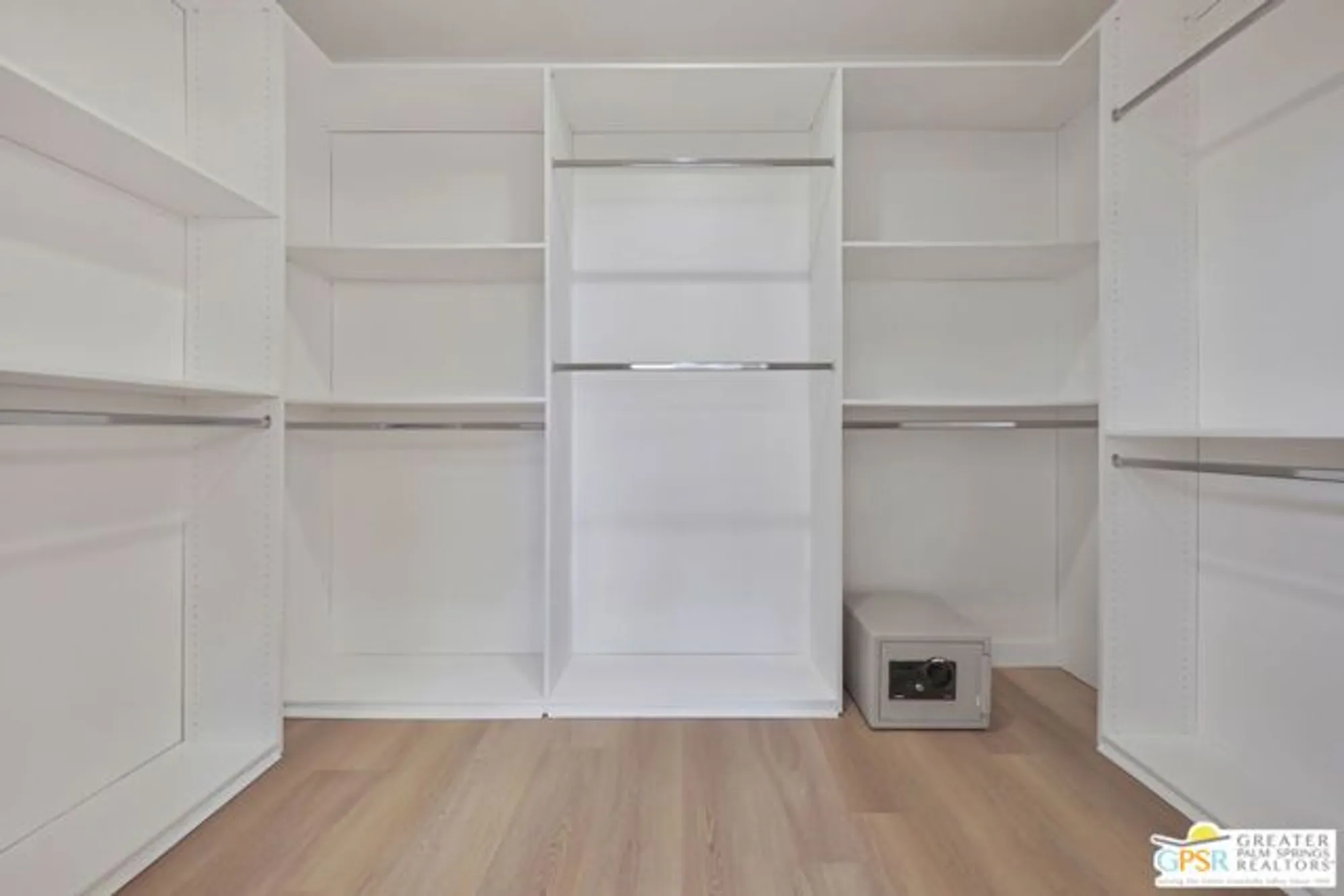 Property Slideshow image 15 of 43 | 35677 inverness ave, Palm Desert, CA, 92211