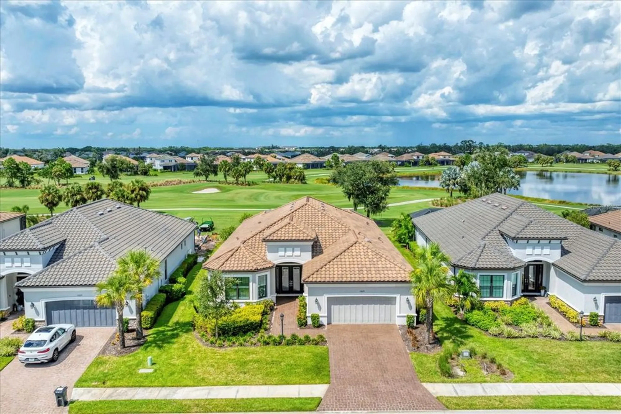 Property Slideshow image 17 of 99 | 15029 montello way, Lakewood Ranch, FL, 34211