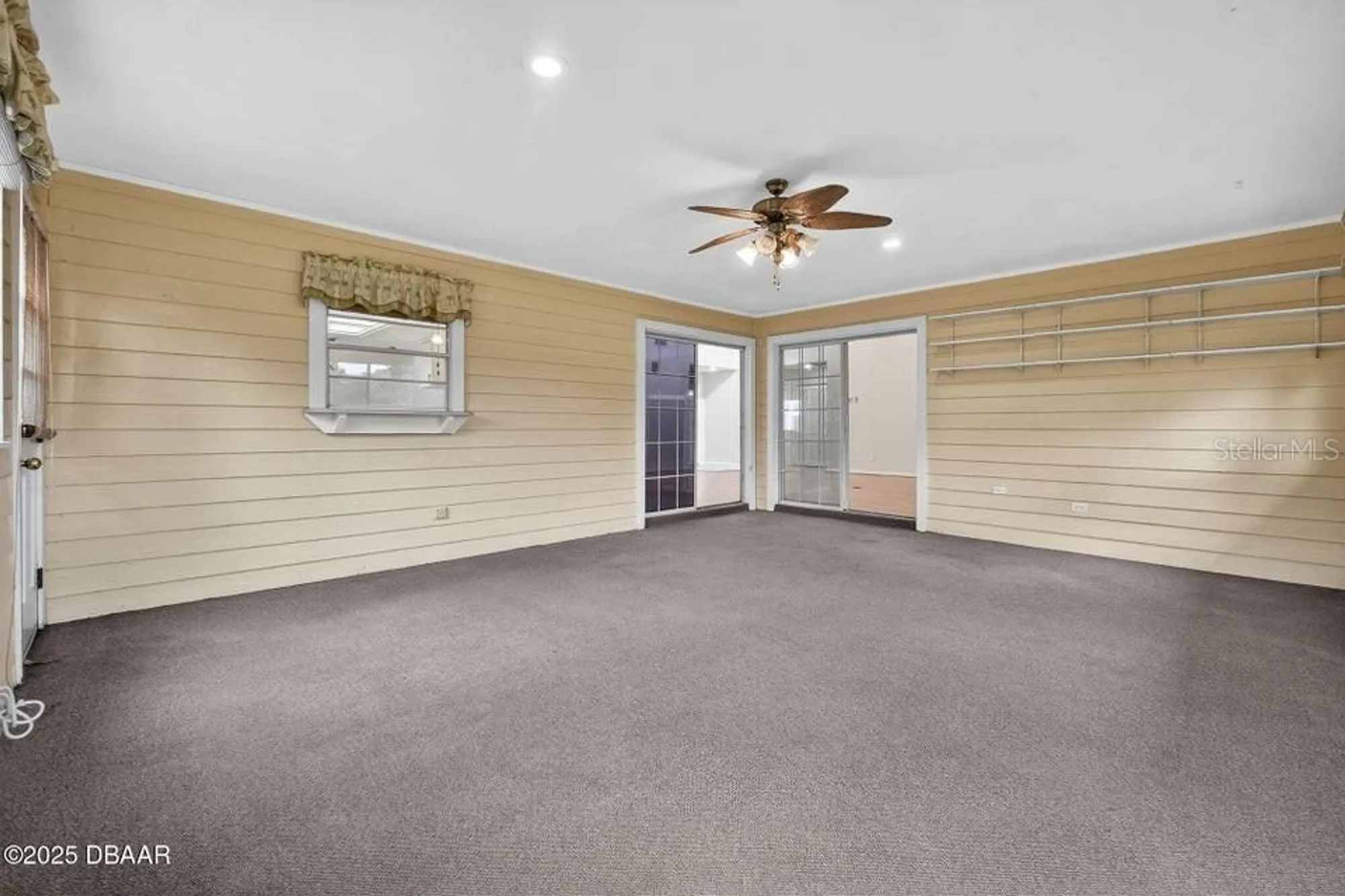 Property Slideshow image 23 of 43 | 236 gull dr, Daytona Beach, FL, 32119