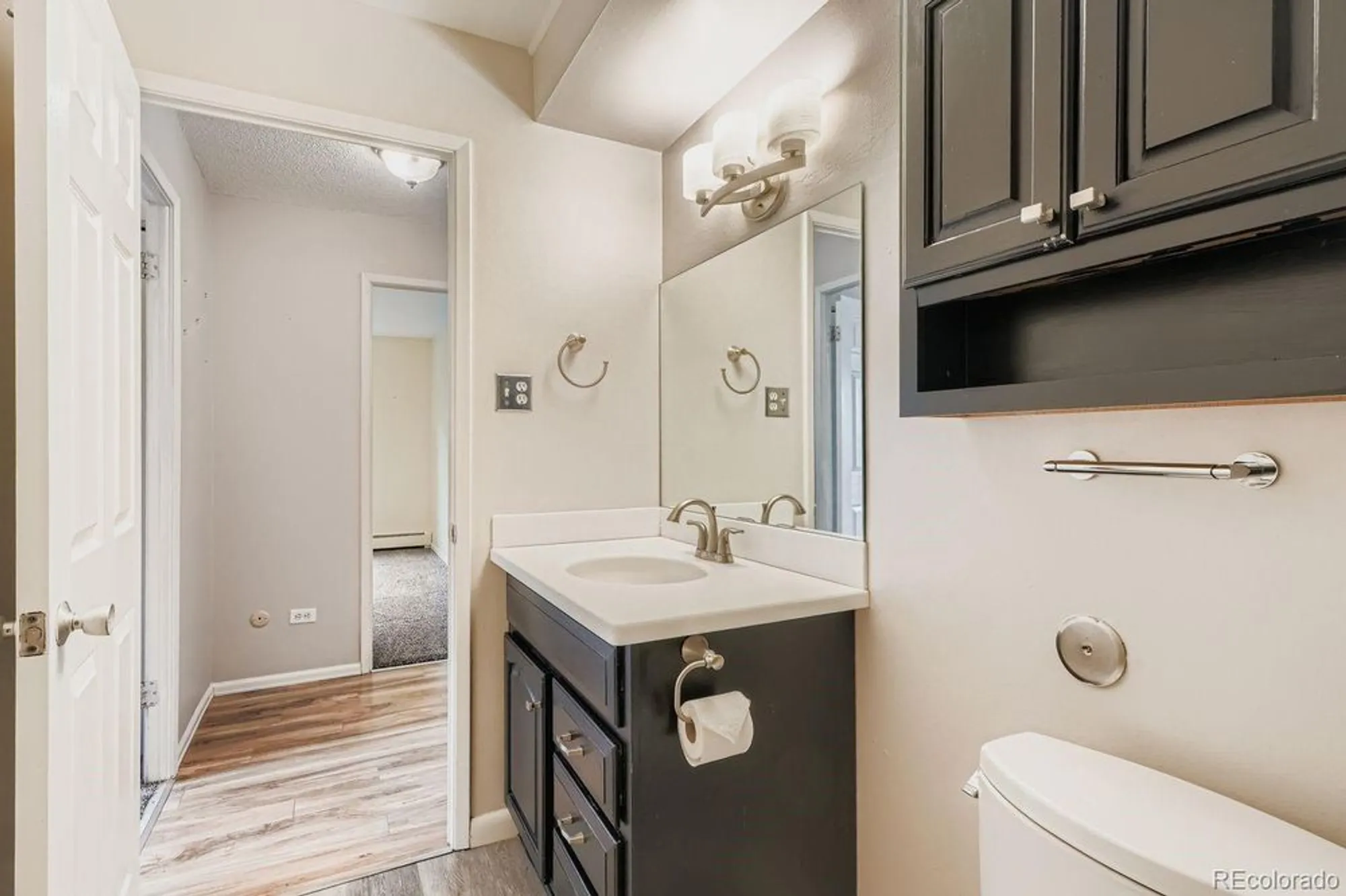 Property Slideshow image 20 of 38 | 645 s alton way 12a, Denver, CO, 80247