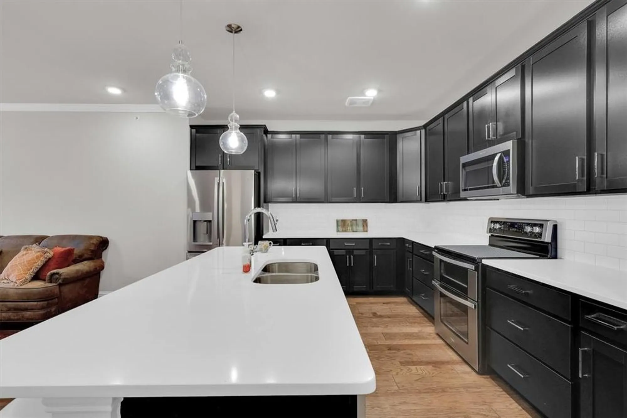 Property Slideshow image 2 of 32 | 651 n watters rd apt 2105, Allen, TX, 75013