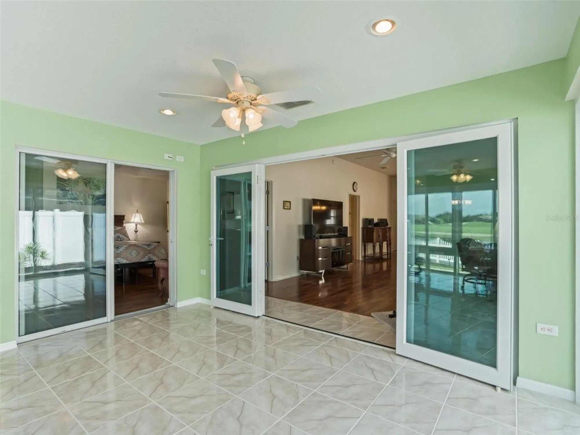Property Slideshow image 27 of 54 | 1225 edgewater ln, The Villages, FL, 32162