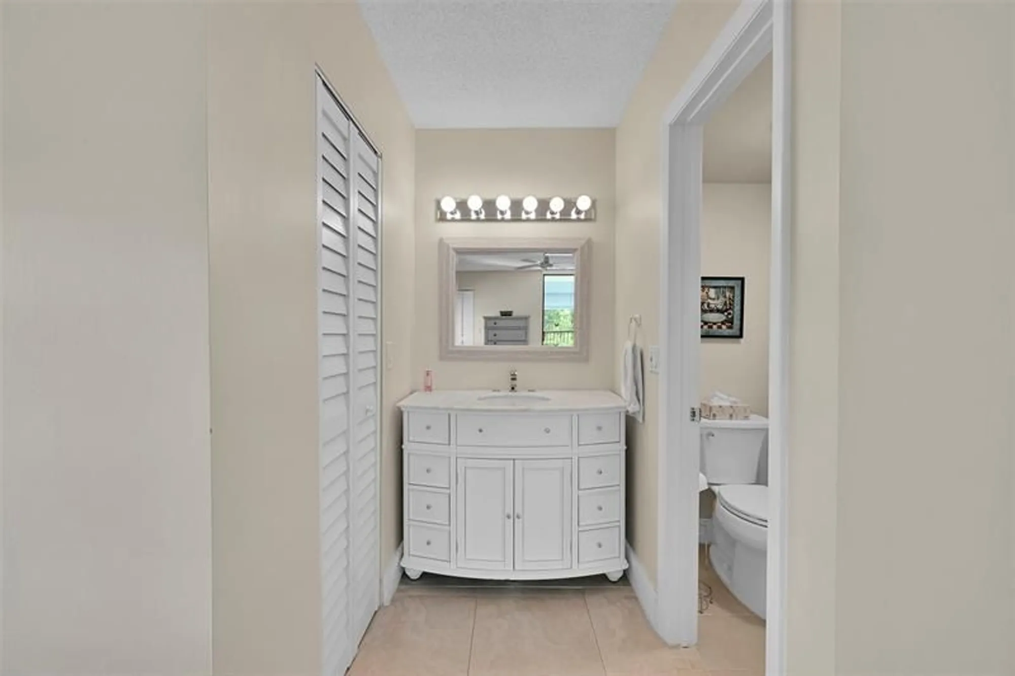 Property Slideshow image 31 of 73 | 3591 environ blvd a305, Lauderhill, FL, 33319