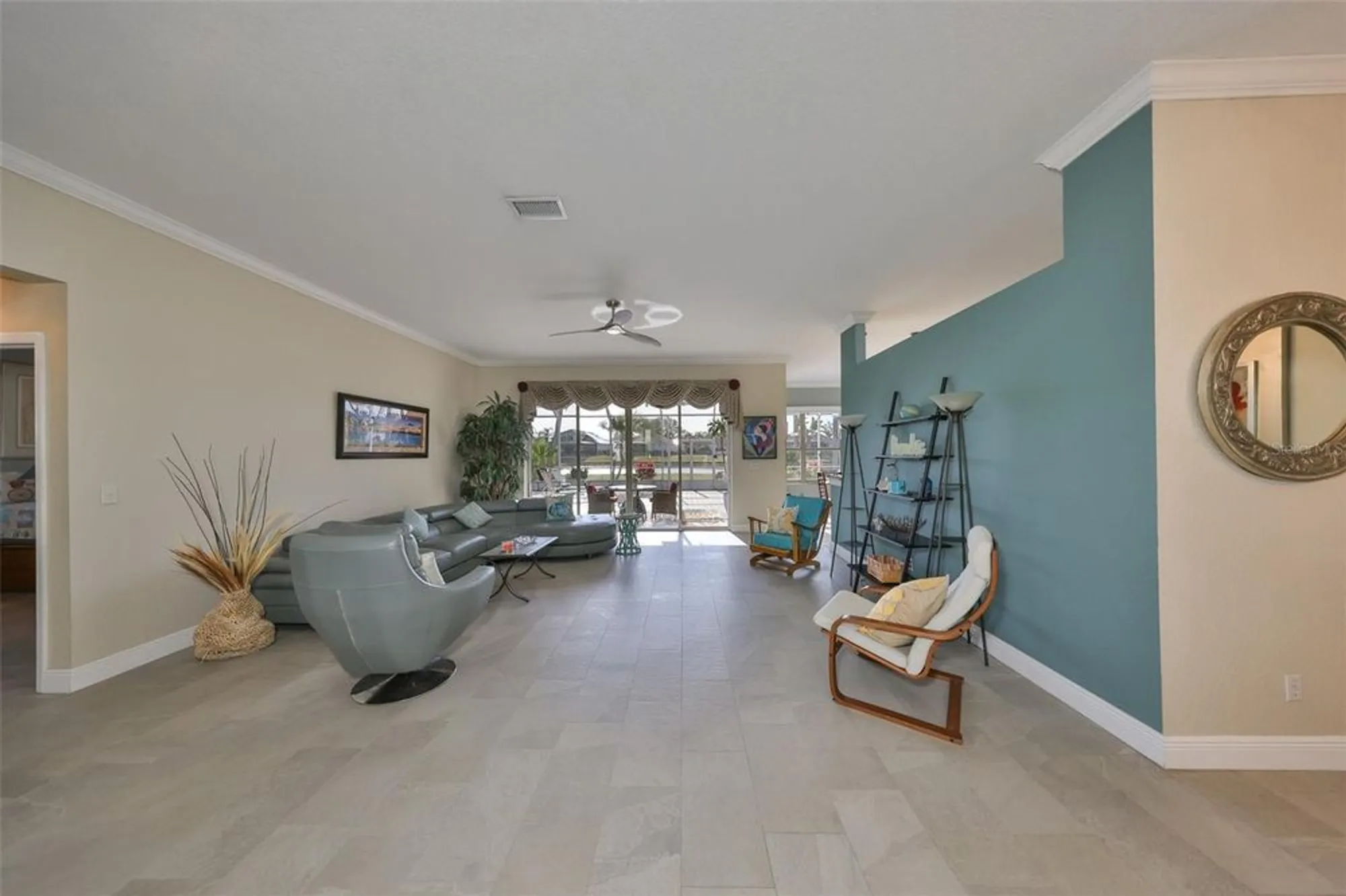 Property Slideshow image 9 of 51 | 1123 signature dr, Sun City Center, FL, 33573