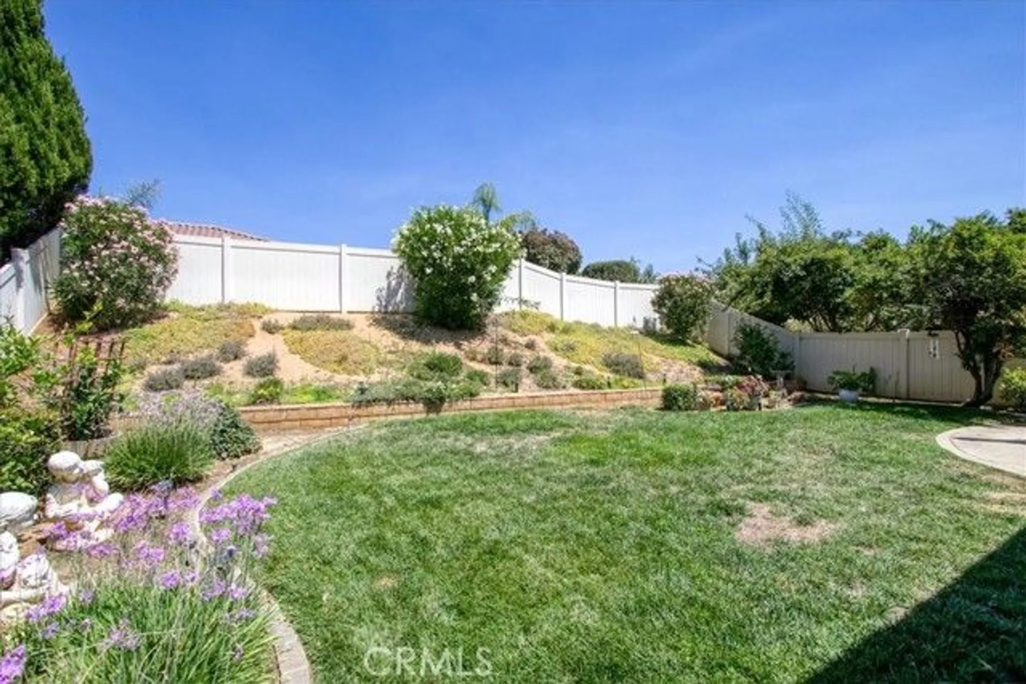 Property Slideshow image 27 of 33 | 1664 landmark way, Beaumont, CA, 92223