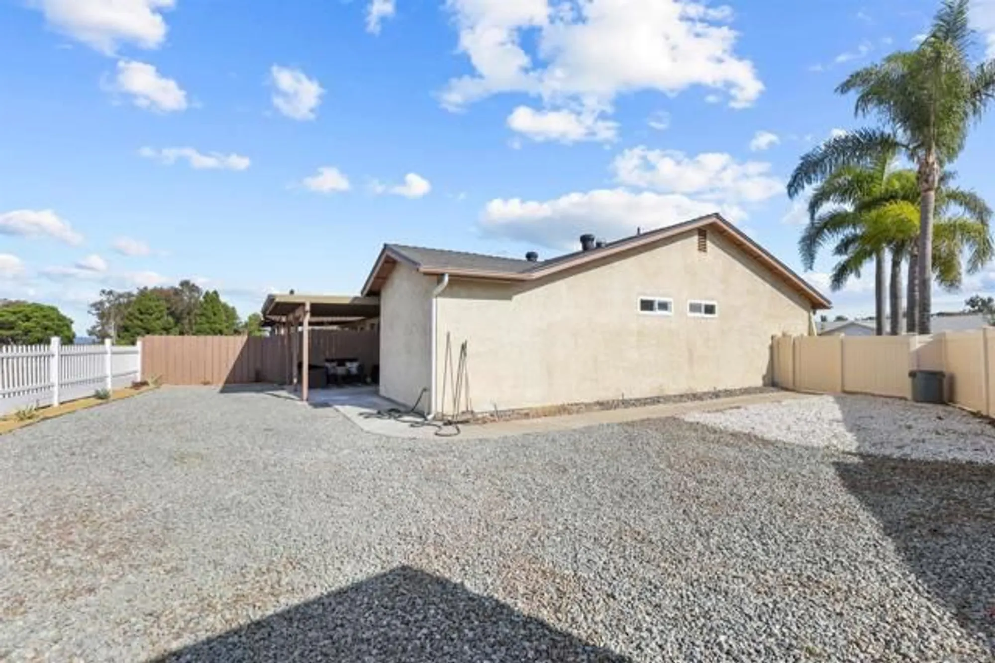 Property Slideshow image 16 of 18 | 3910 san lorenzo ct, Oceanside, CA, 92057