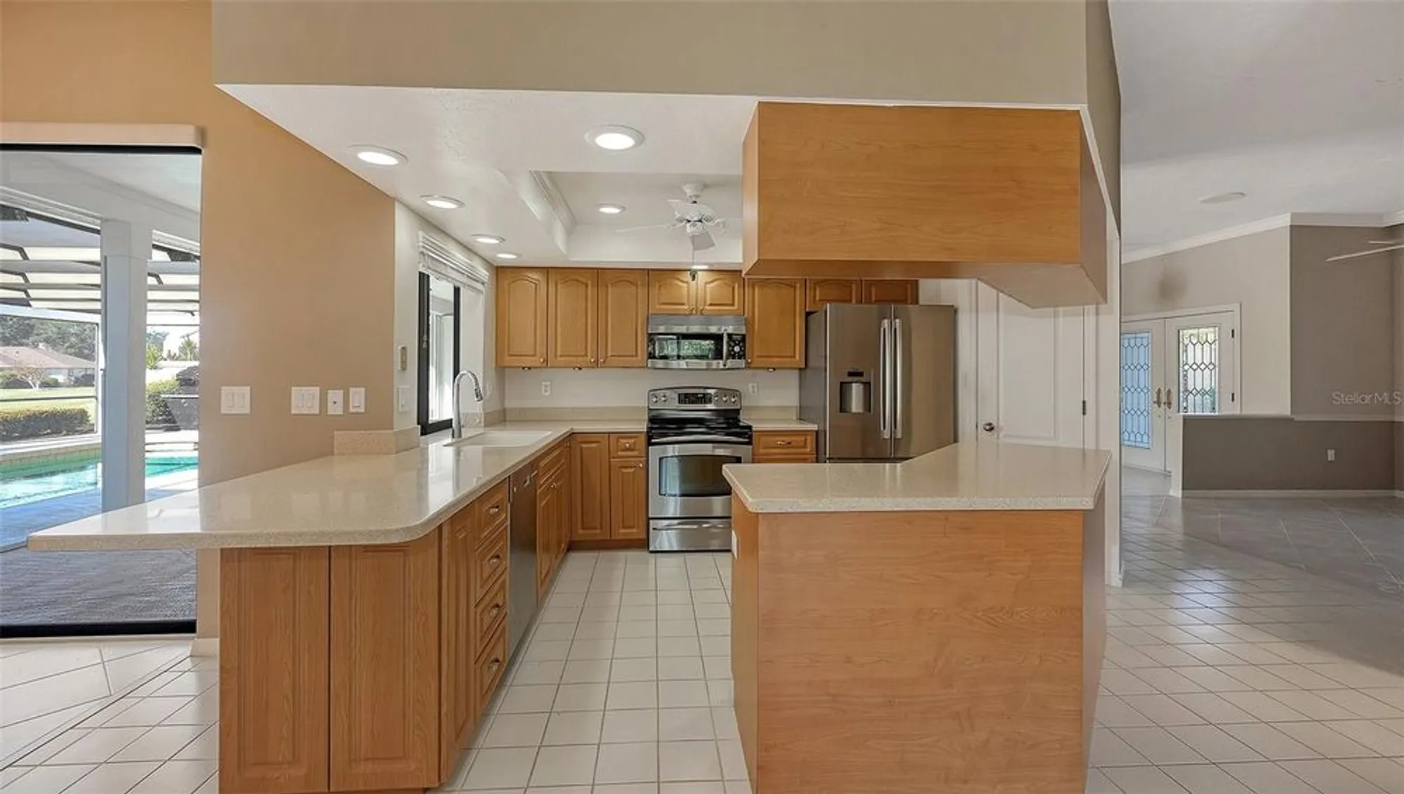 Property Slideshow image 16 of 60 | 8068 estates dr, Sarasota, FL, 34243