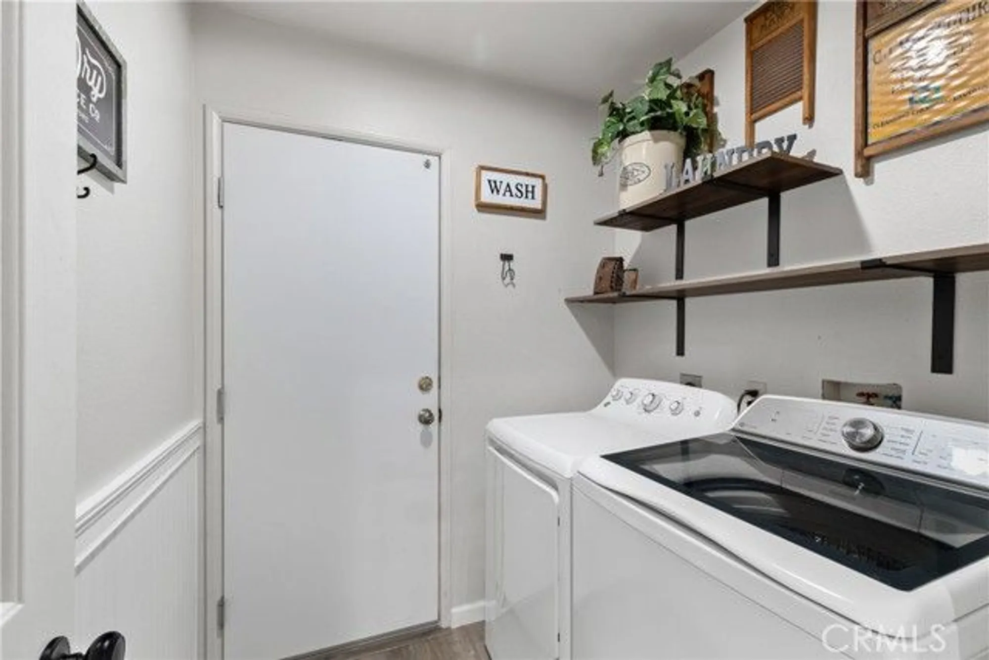 Property Slideshow image 39 of 54 | 1874 balsawood dr, Hemet, CA, 92545