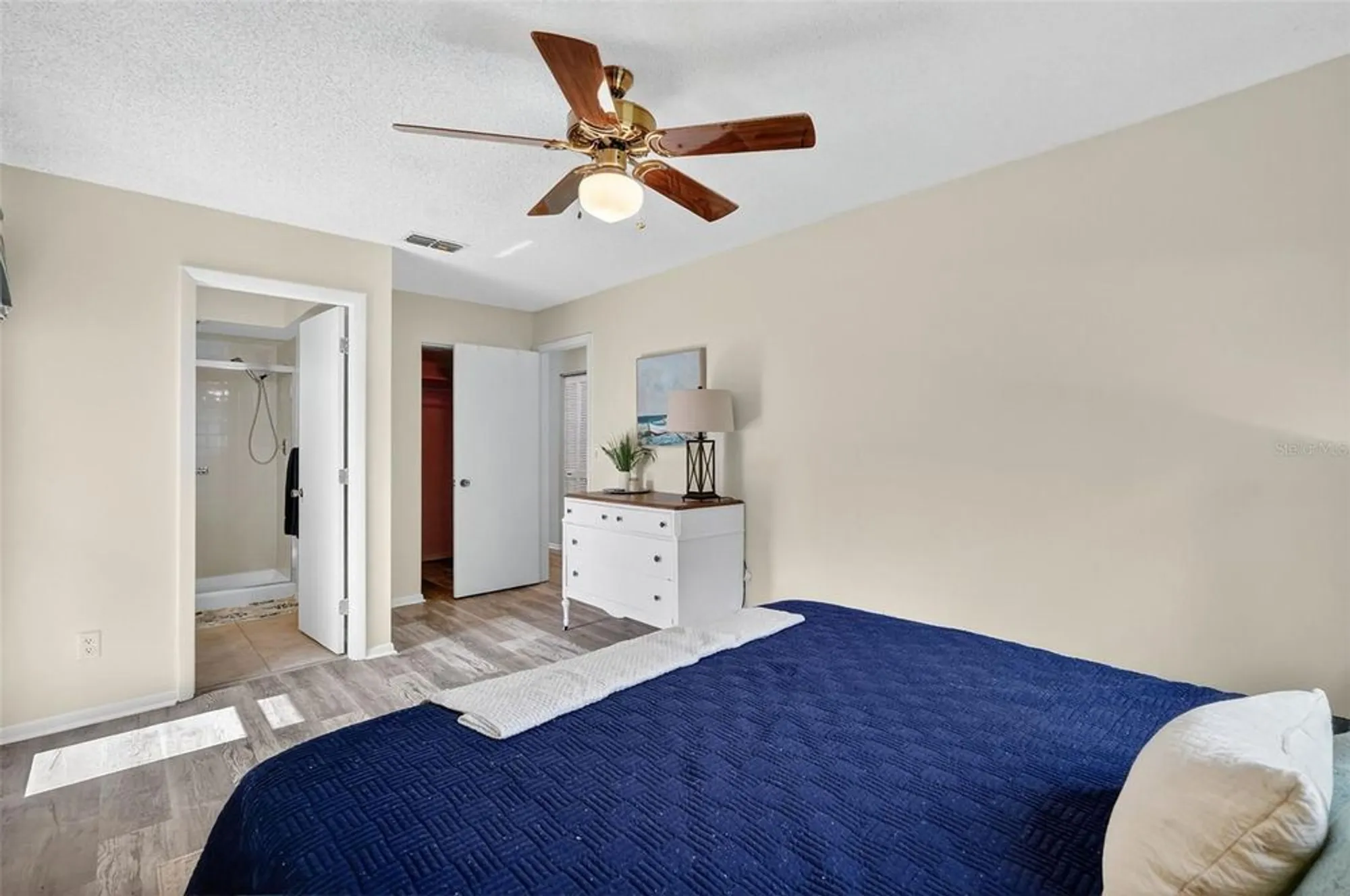 Property Slideshow image 21 of 30 | 2320 shelly dr b, Palm Harbor, FL, 34684