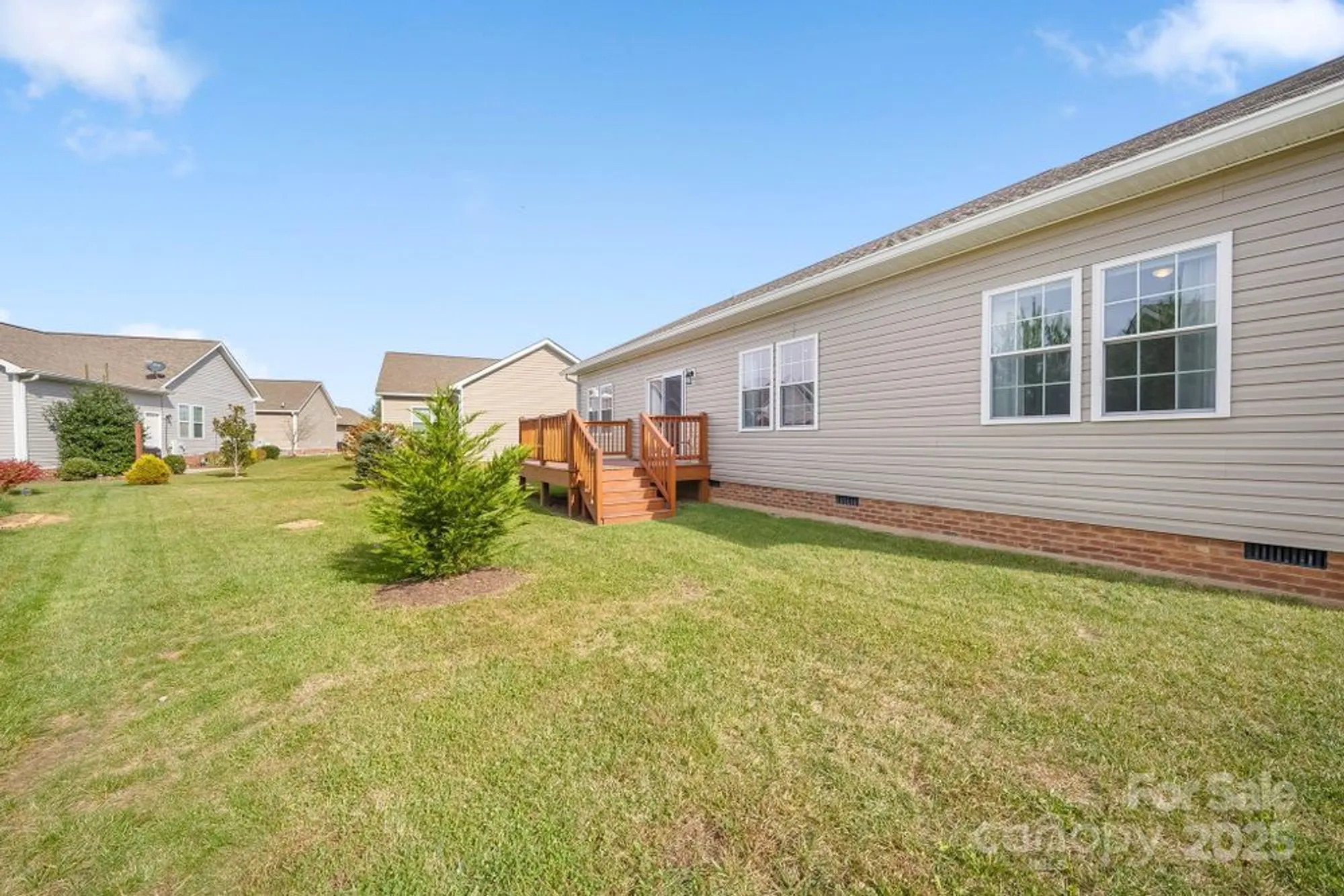 Property Slideshow image 29 of 36 | 457 riverwind dr, Hendersonville, NC, 28739