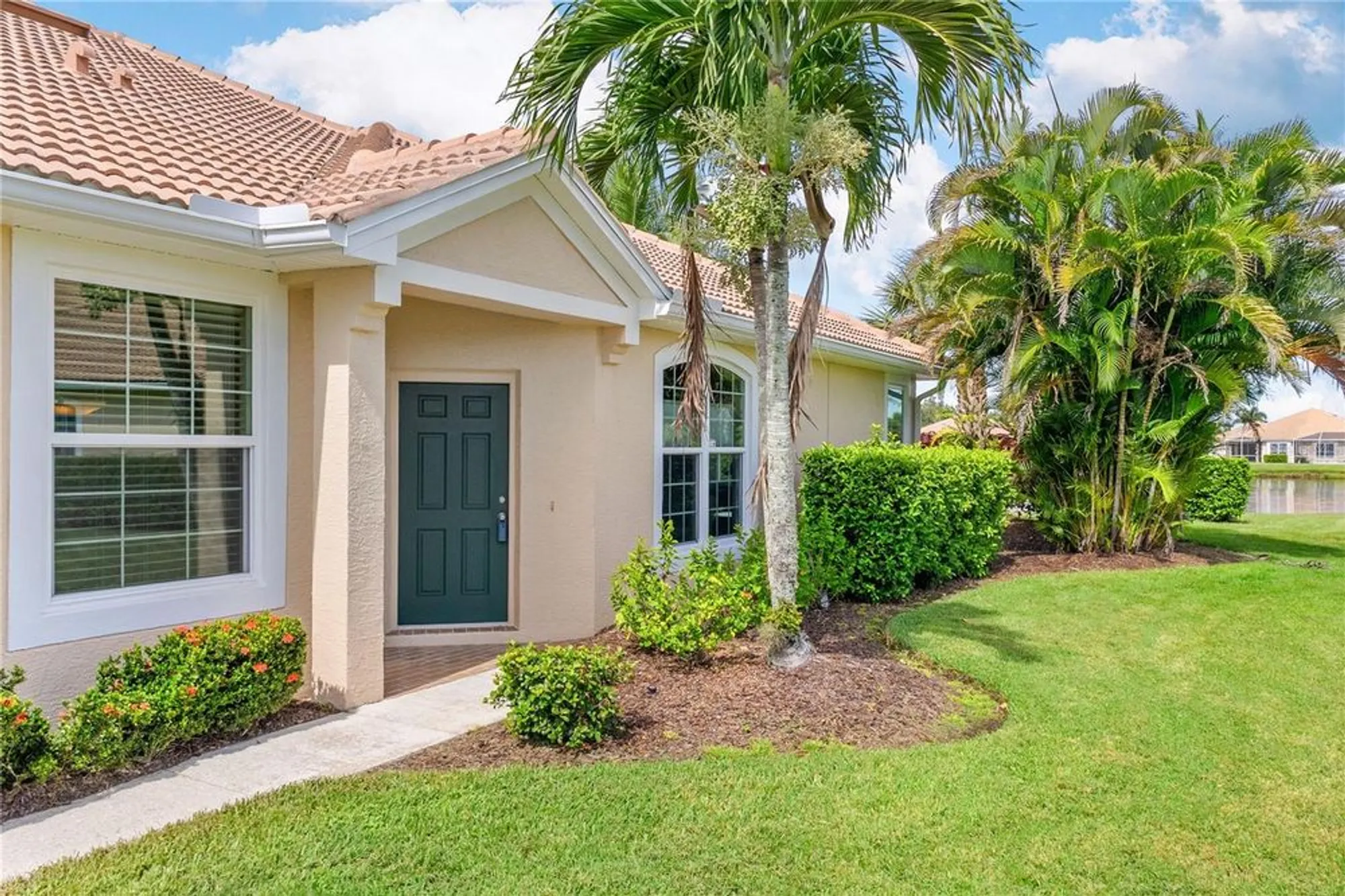 Property Slideshow image 2 of 57 | 5064 whispering oaks dr, North Port, FL, 34287