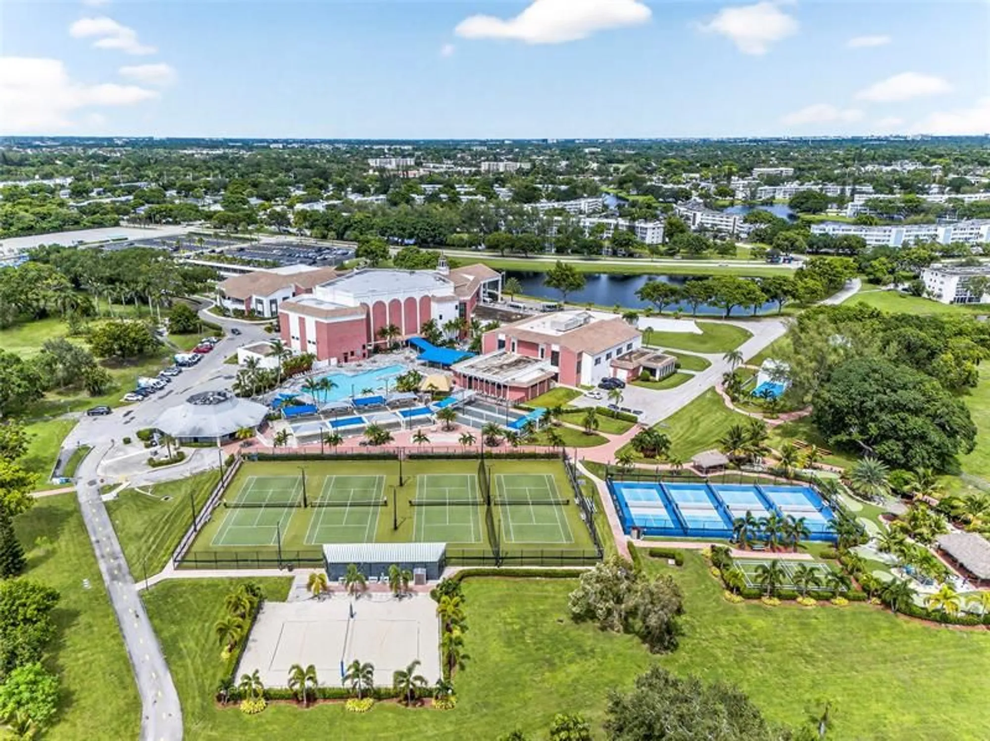 Property Slideshow image 34 of 43 | 109 harwood j # 109, Deerfield Beach, FL, 33442