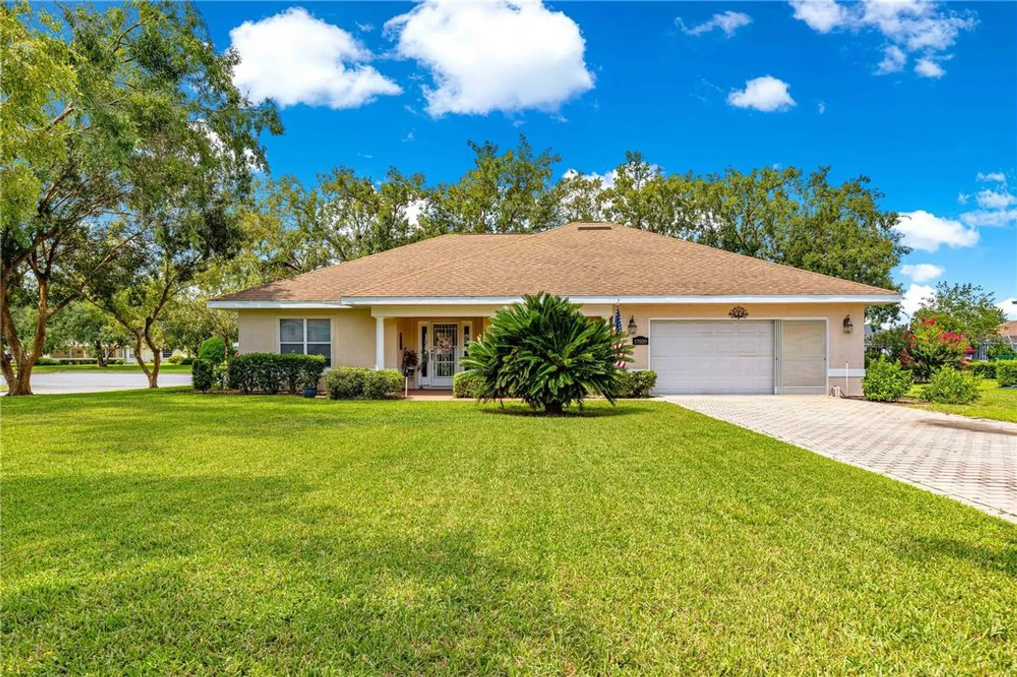 Property Slideshow image 1 of 38 | 17520 se 112th ave, Summerfield, FL, 34491