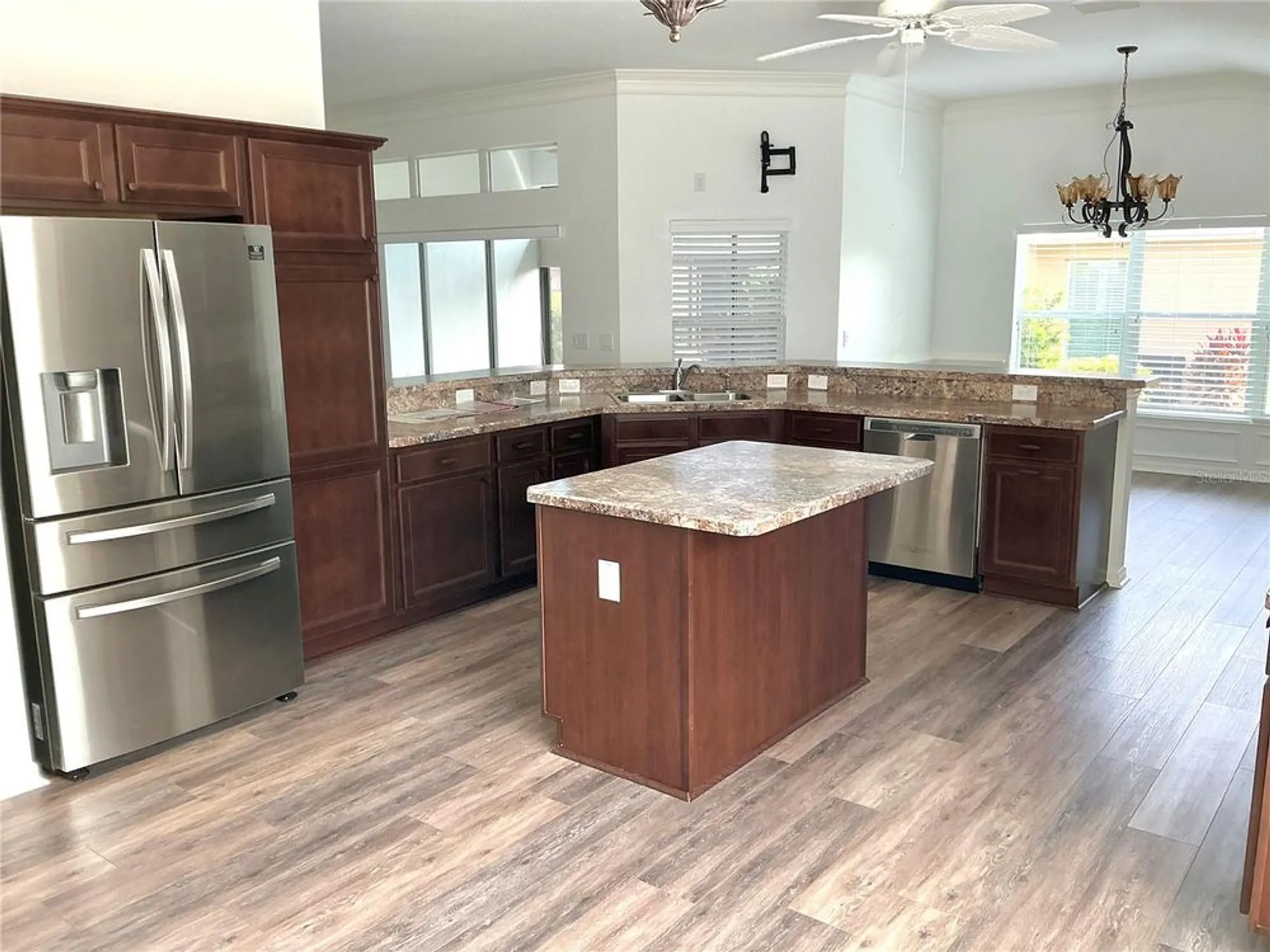 Property Slideshow image 12 of 25 | 3327 dalkeith ter, The Villages, FL, 32163