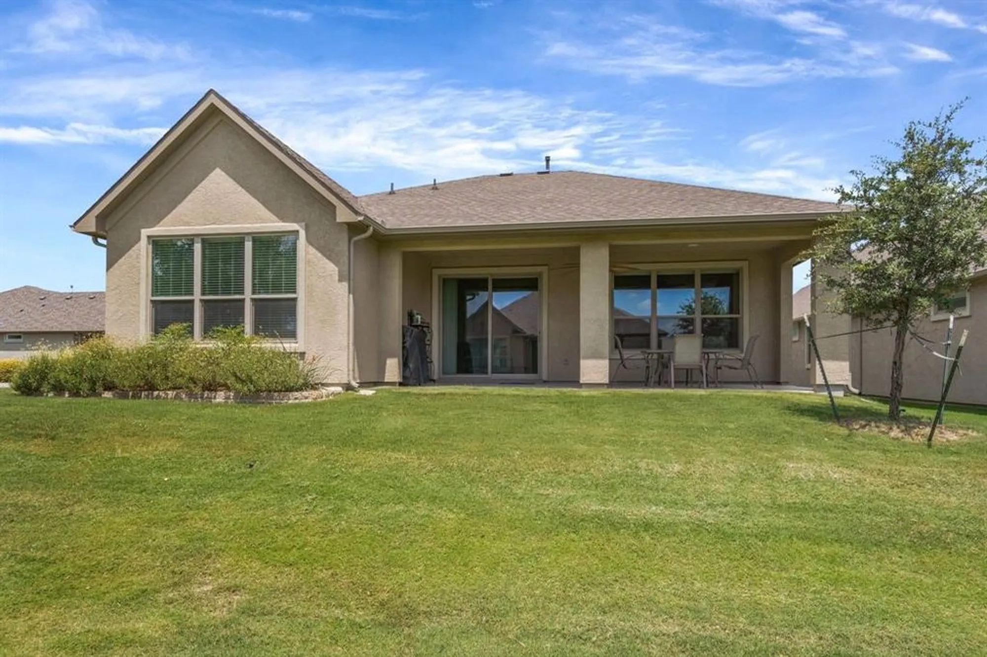 Property Slideshow image 24 of 32 | 9625 heartwood dr, Denton, TX, 76207