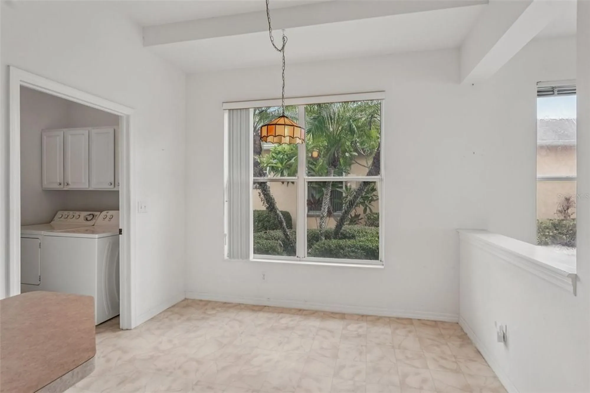 Property Slideshow image 14 of 61 | 2114 worthington greens dr, Sun City Center, FL, 33573