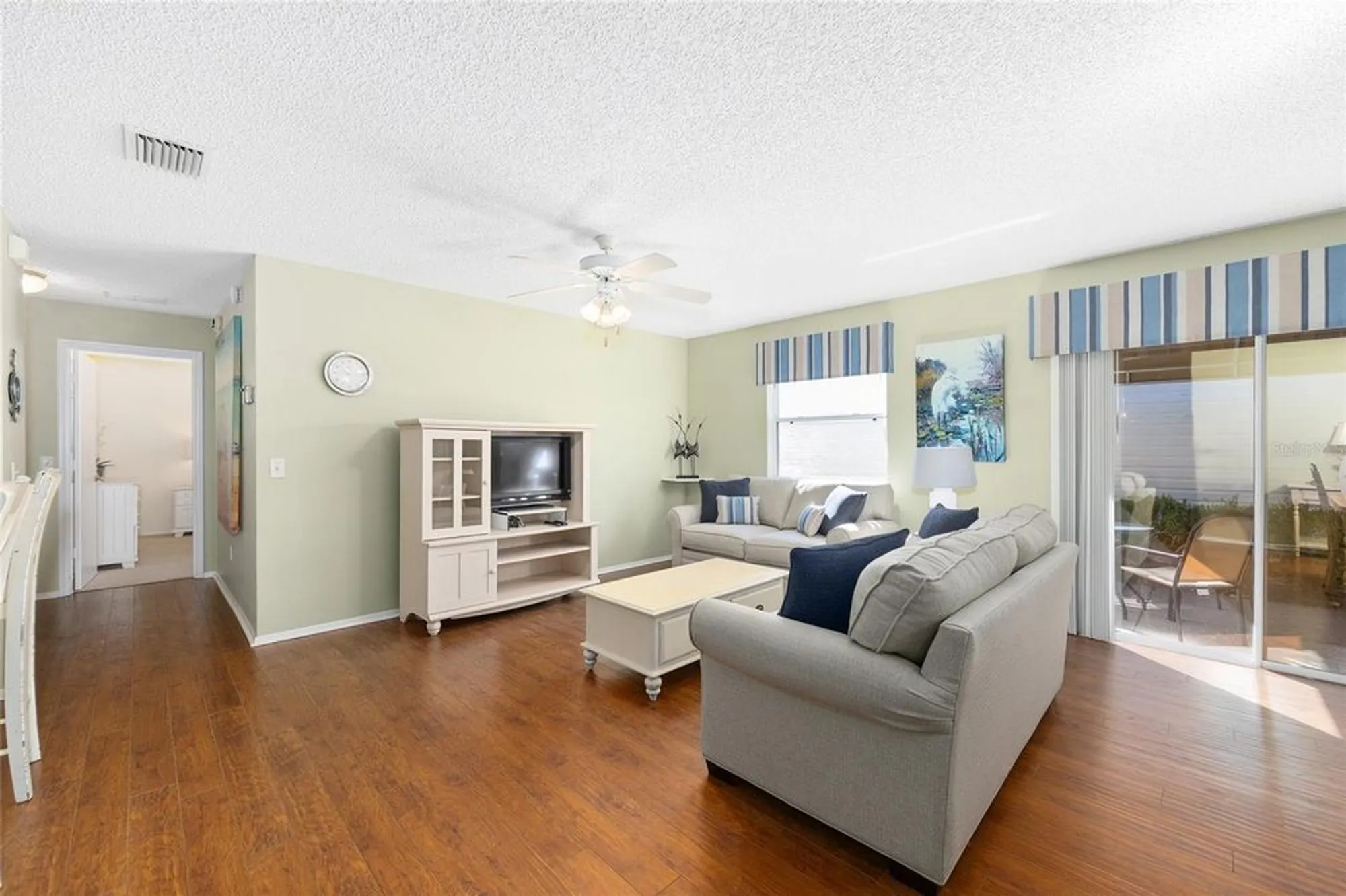 Property Slideshow image 11 of 43 | 16894 se 94th sunnybrook cir, The Villages, FL, 32162