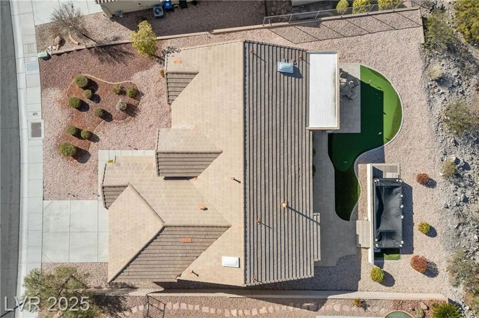 Property Slideshow image 18 of 35 | 2920 foxtail creek ave, Henderson, NV, 89052