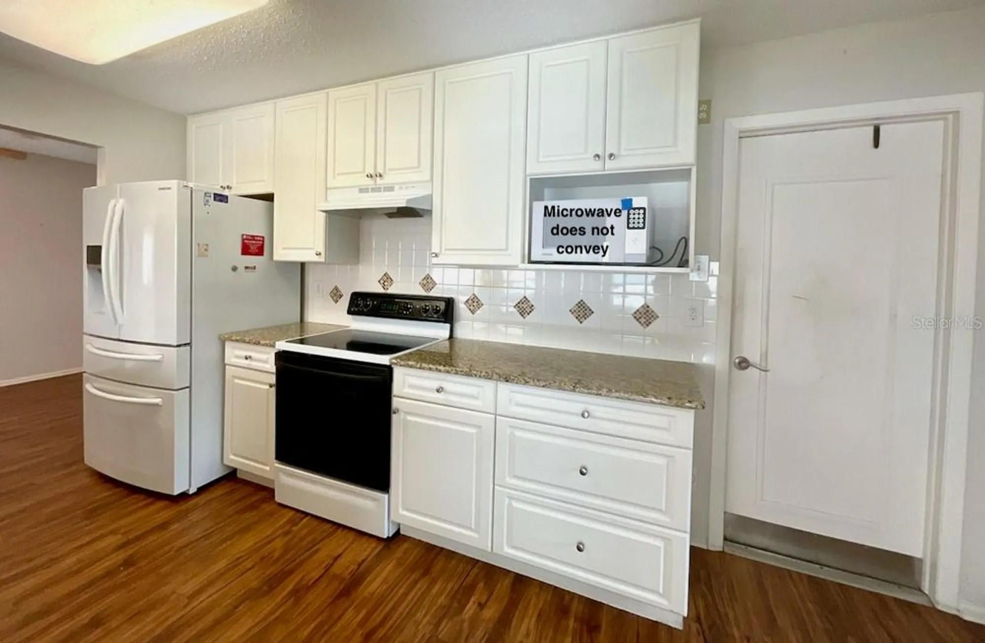 Property Slideshow image 9 of 43 | 9843 34th way n # 4, Pinellas Park, FL, 33782