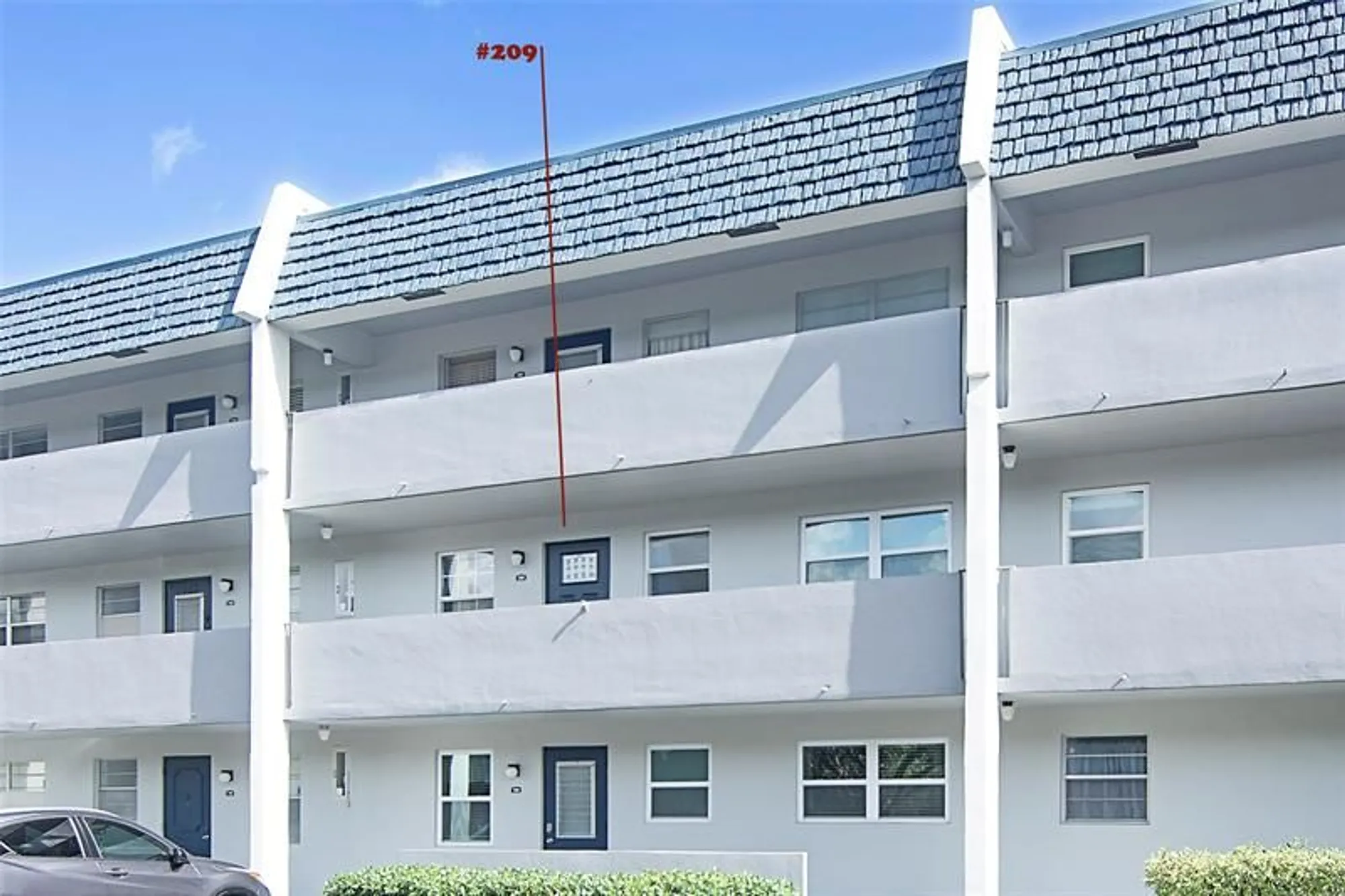 Property Slideshow image 24 of 25 | 7837 golf circle dr apt 209, Margate, FL, 33063