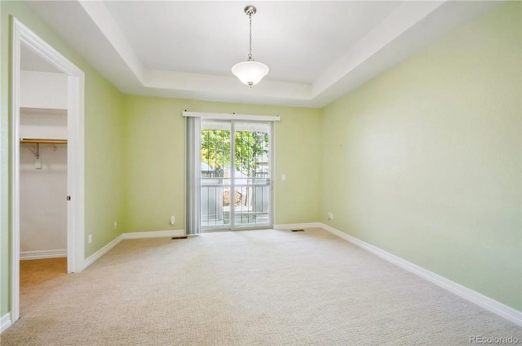 Property Slideshow image 26 of 50 | 8588 w quarles pl, Littleton, CO, 80128