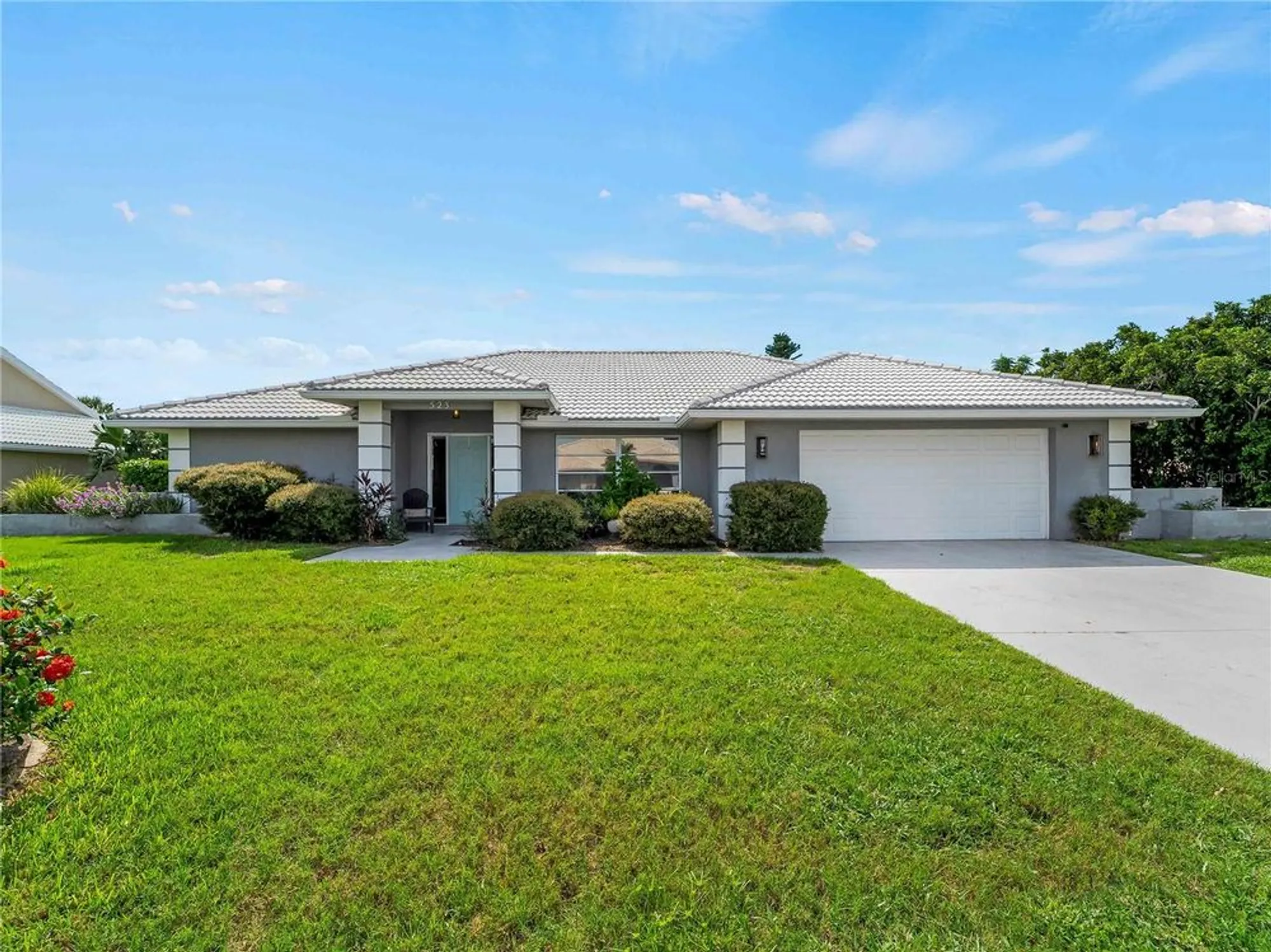 Property Slideshow image 52 of 61 | 523 warwick dr, Venice, FL, 34293