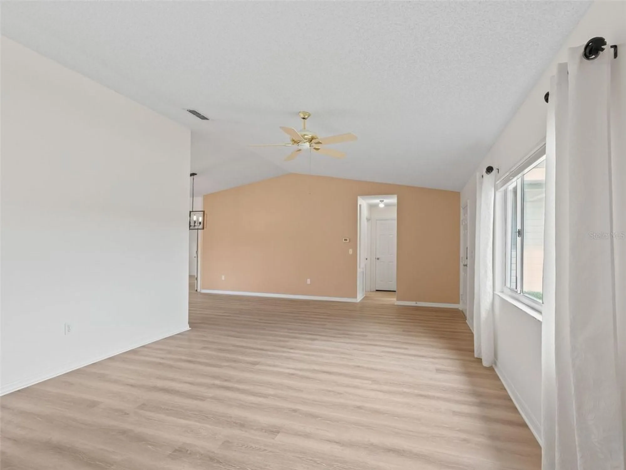 Property Slideshow image 7 of 34 | 17830 se 95th cir, Summerfield, FL, 34491