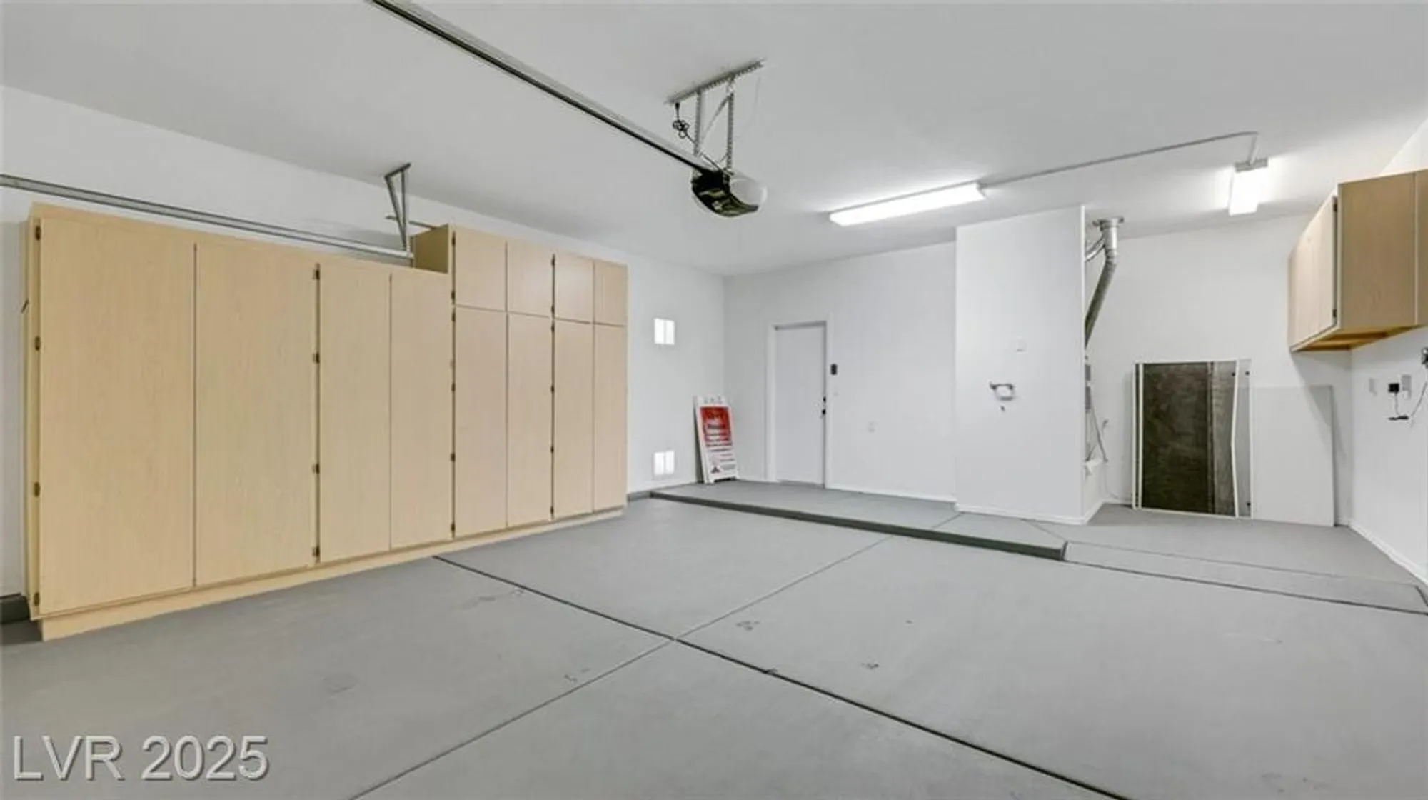 Property Slideshow image 50 of 51 | 3013 abercorn dr, Las Vegas, NV, 89134