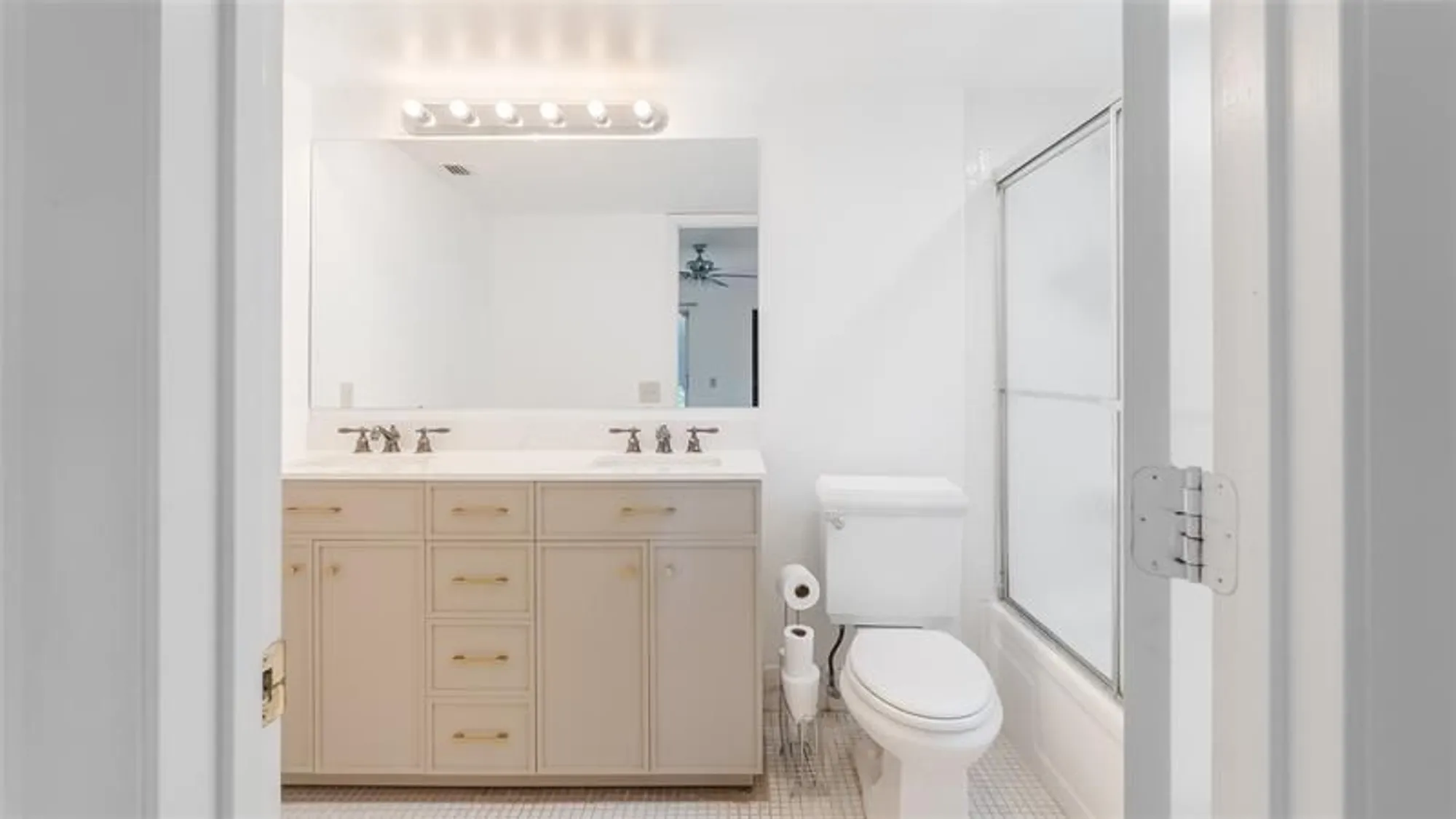 Property Slideshow image 20 of 21 | 2201 lucaya bnd a1, Coconut Creek, FL, 33066