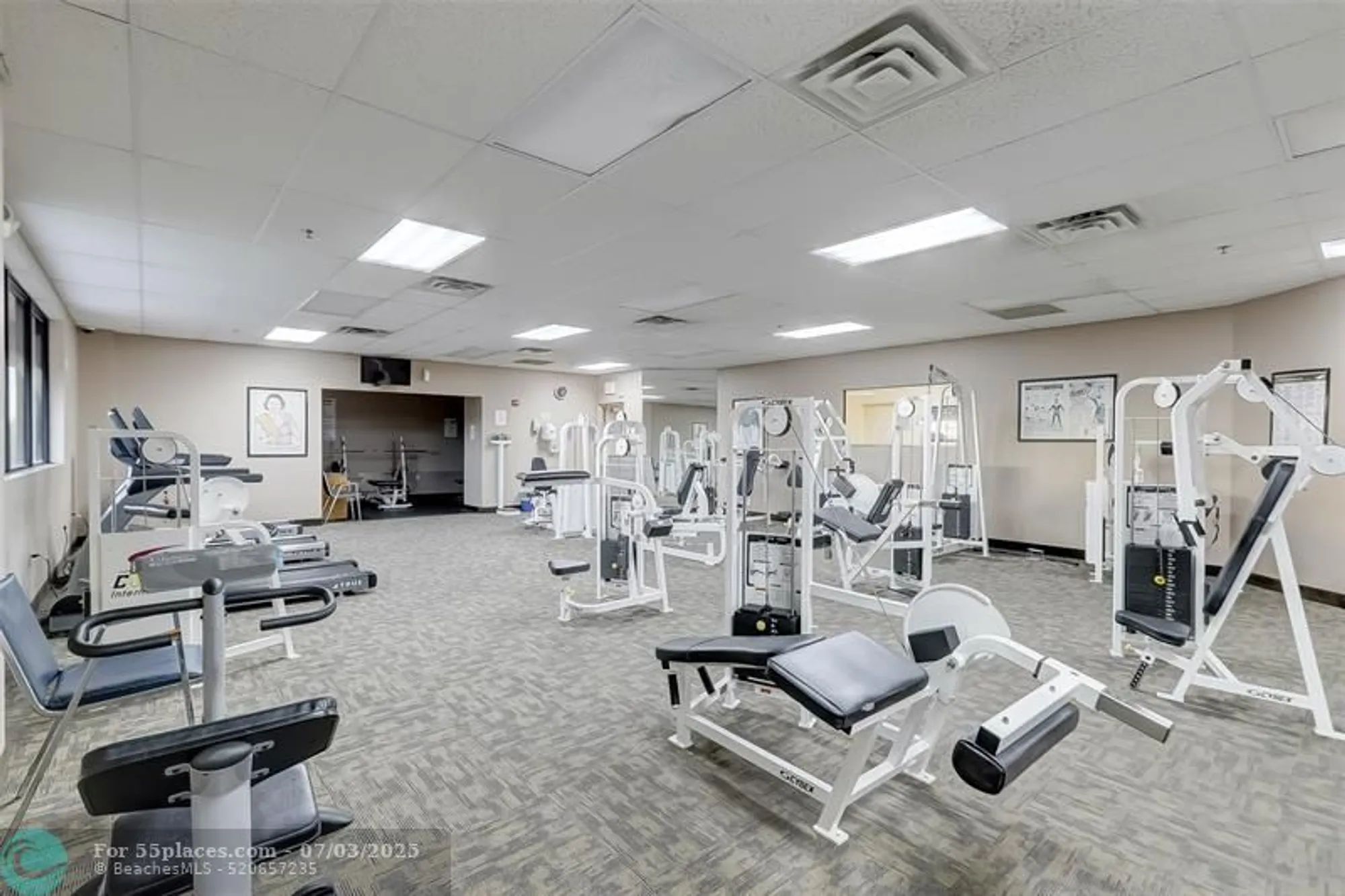 Property Slideshow image 13 of 15 | 8930 s hollybrook blvd 201, Pembroke Pines, FL, 33025