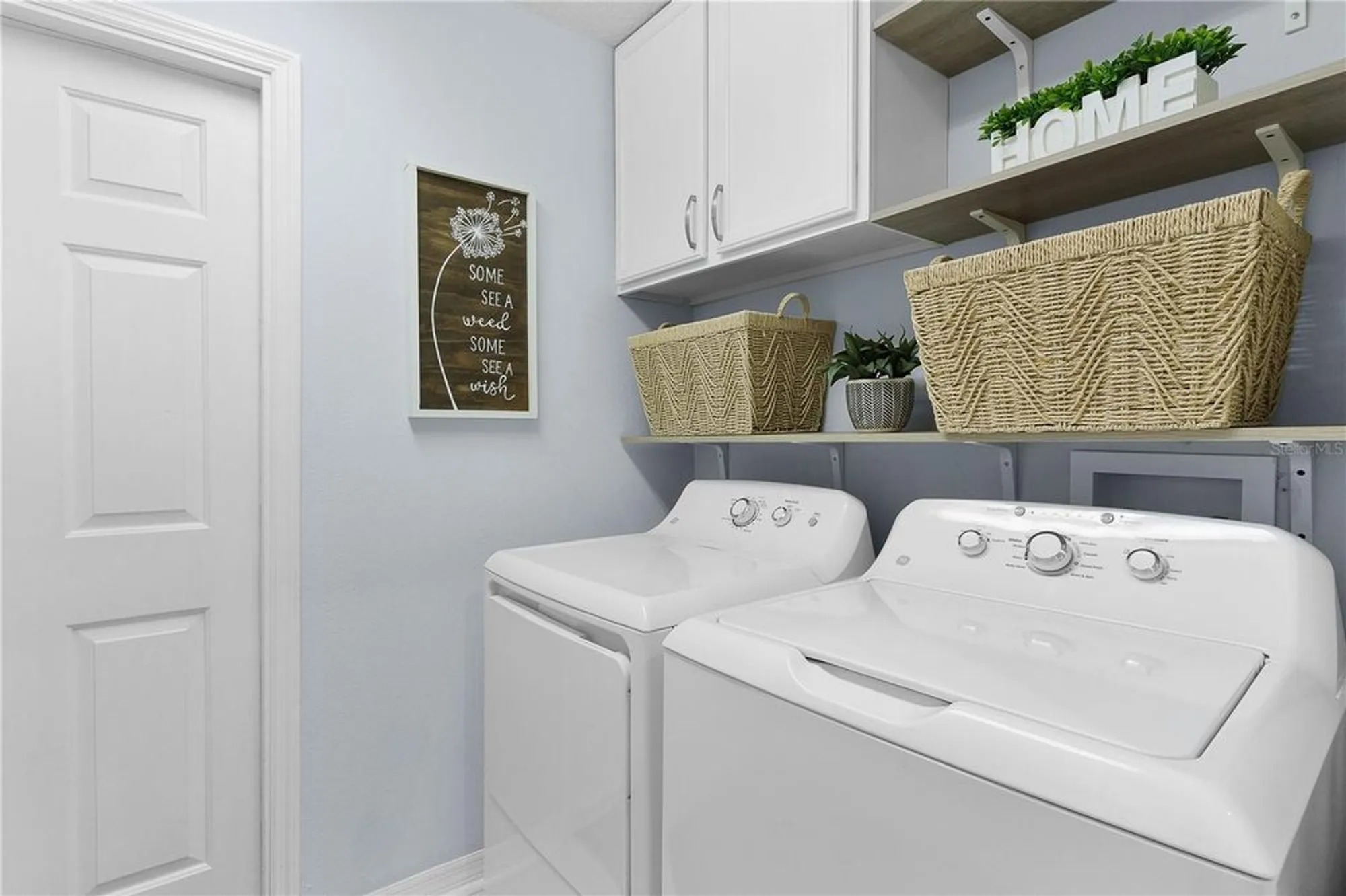 Property Slideshow image 46 of 86 | 5252 grove mnr, Lady Lake, FL, 32159