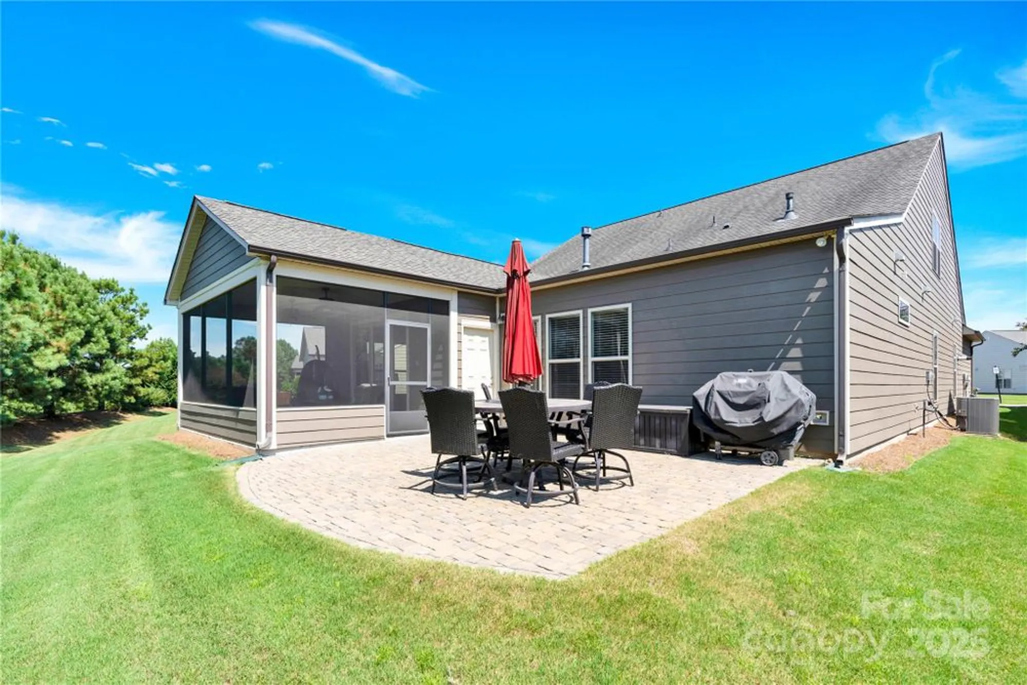 Property Slideshow image 35 of 44 | 637 birchway dr, Fort Mill, SC, 29715