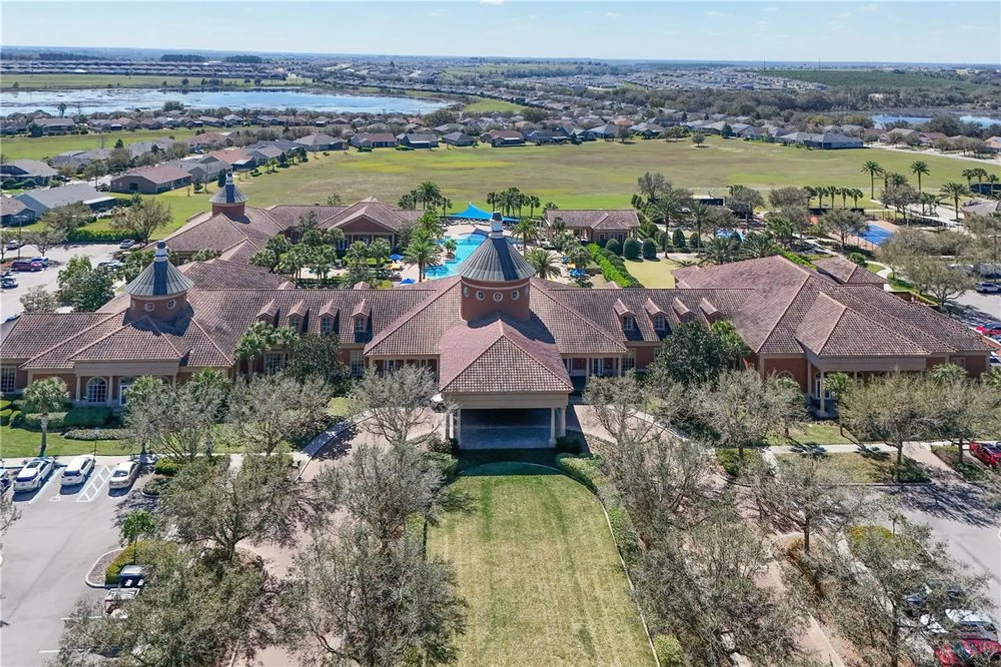 Property Slideshow image 40 of 49 | 105 cupania ct, Groveland, FL, 34736