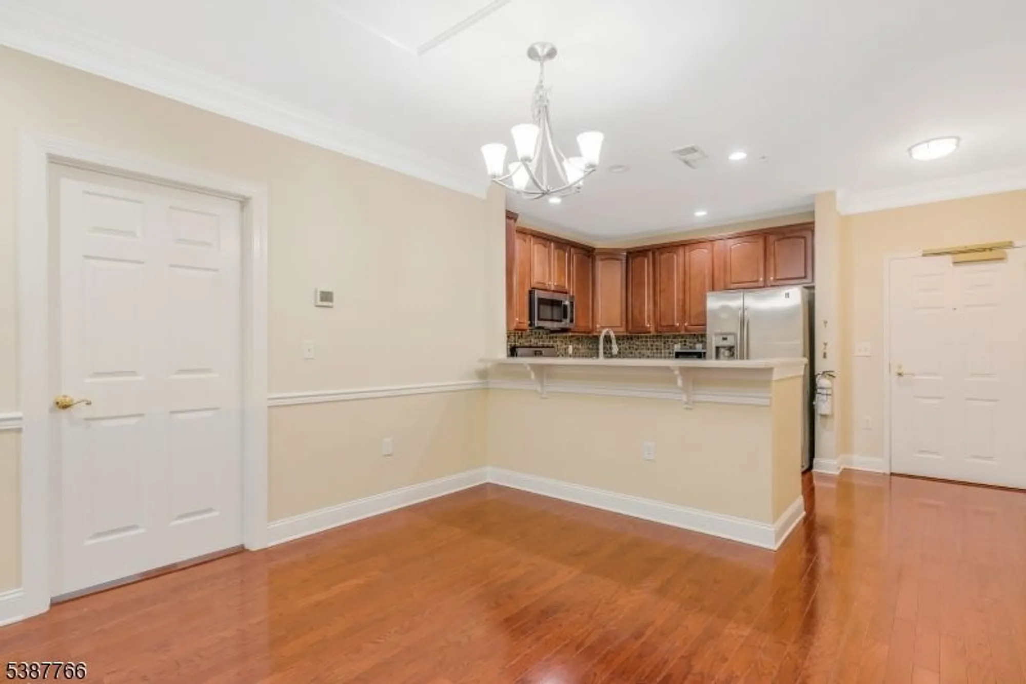 Property Slideshow image 6 of 27 | 259 victoria dr, Bridgewater, NJ, 08807