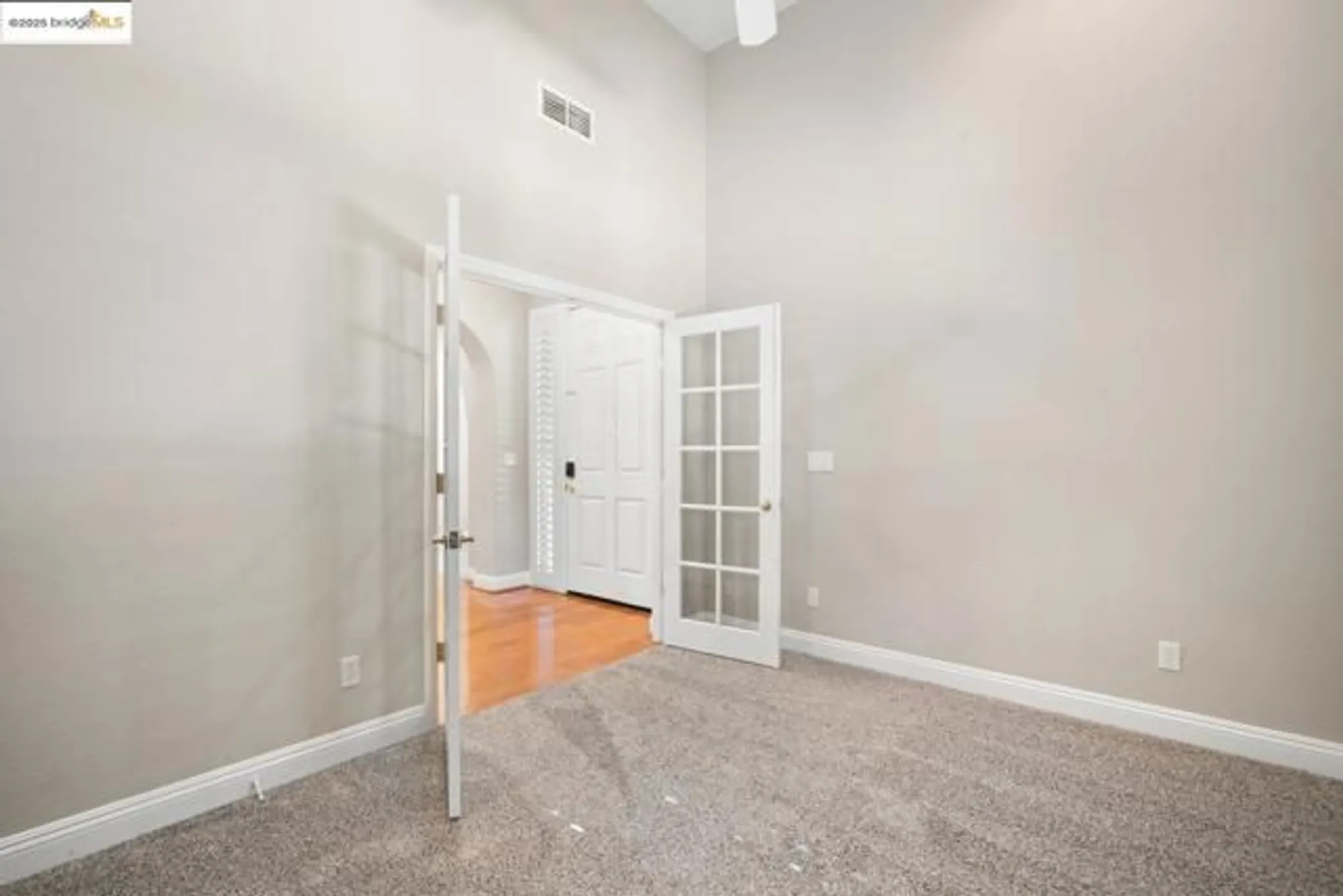 Property Slideshow image 15 of 32 | 131 montilla cir, Sacramento, CA, 95835