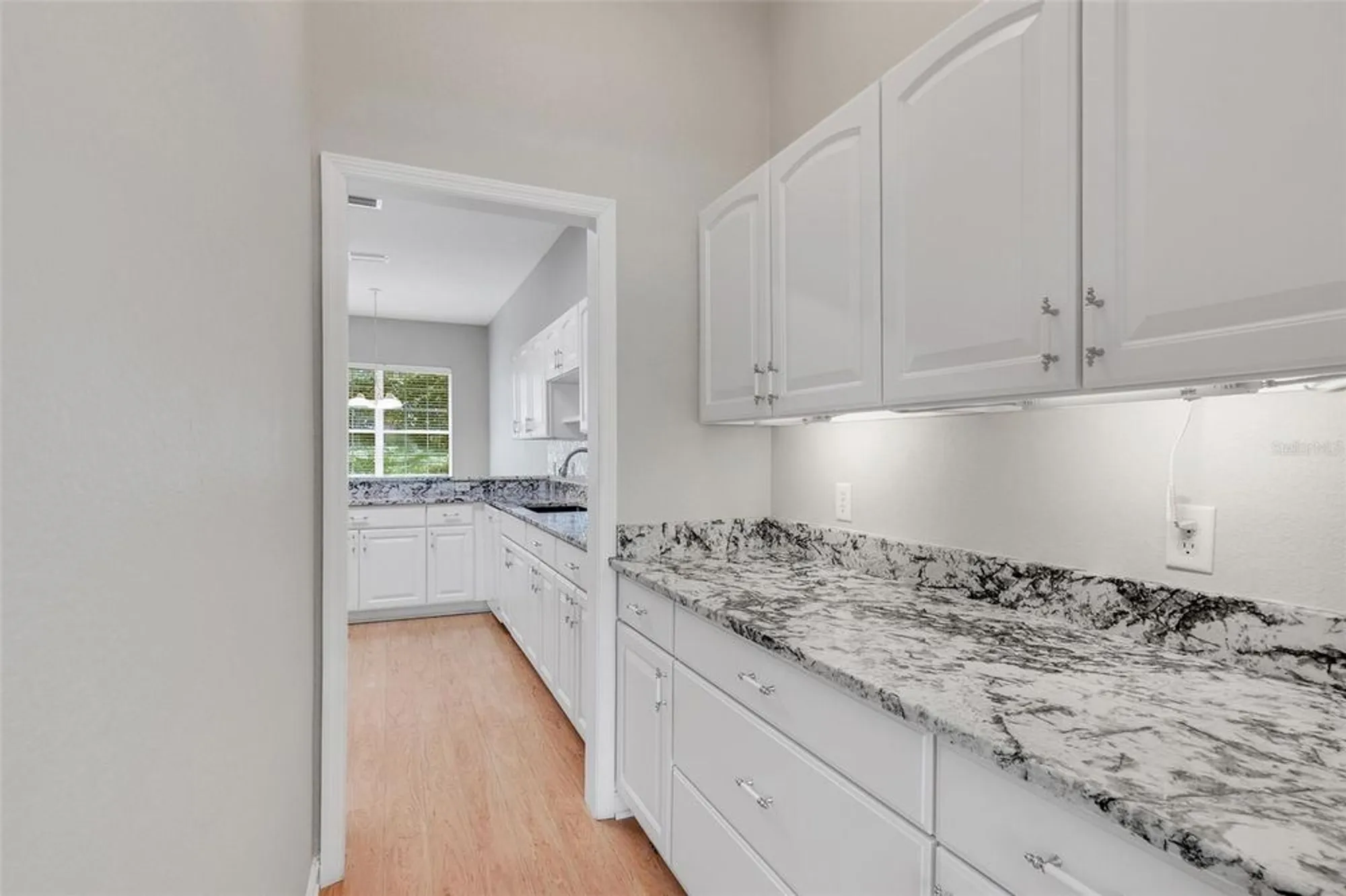 Property Slideshow image 10 of 46 | 1042 avenida sonoma, Lady Lake, FL, 32159