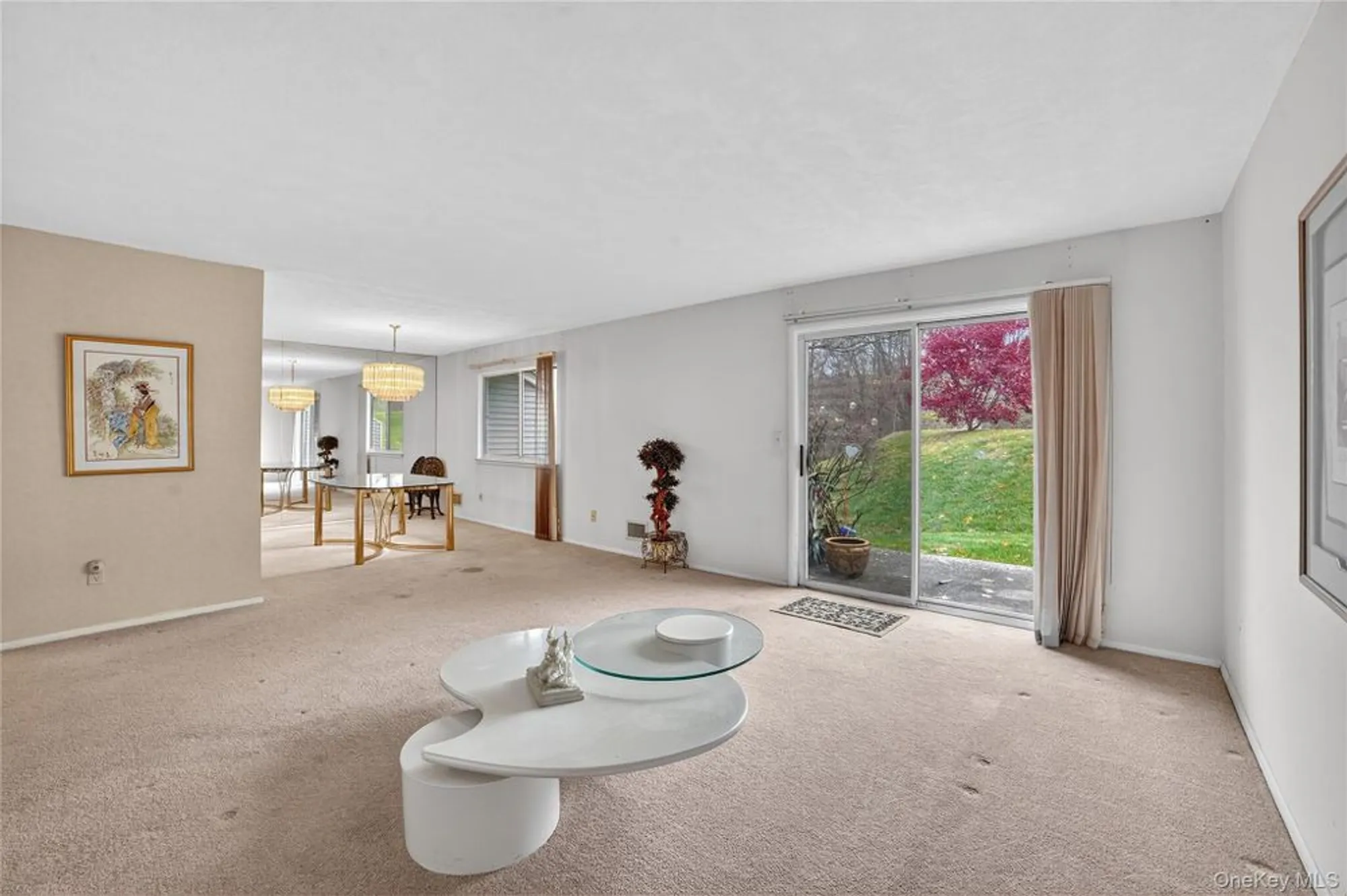 Property Slideshow image 7 of 39 | 175 long hill dr b, Yorktown Heights, NY, 10598
