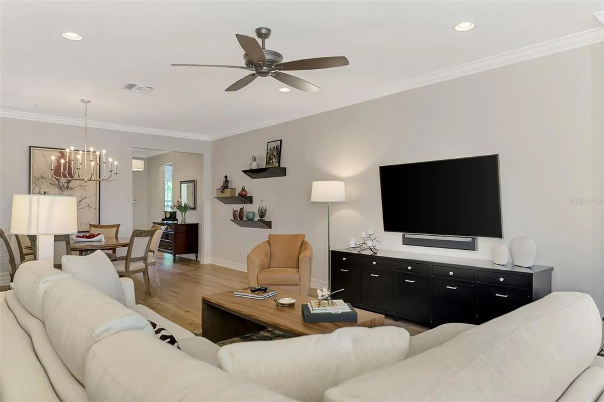 Property Slideshow image 16 of 79 | 6193 abaco dr, Sarasota, FL, 34238