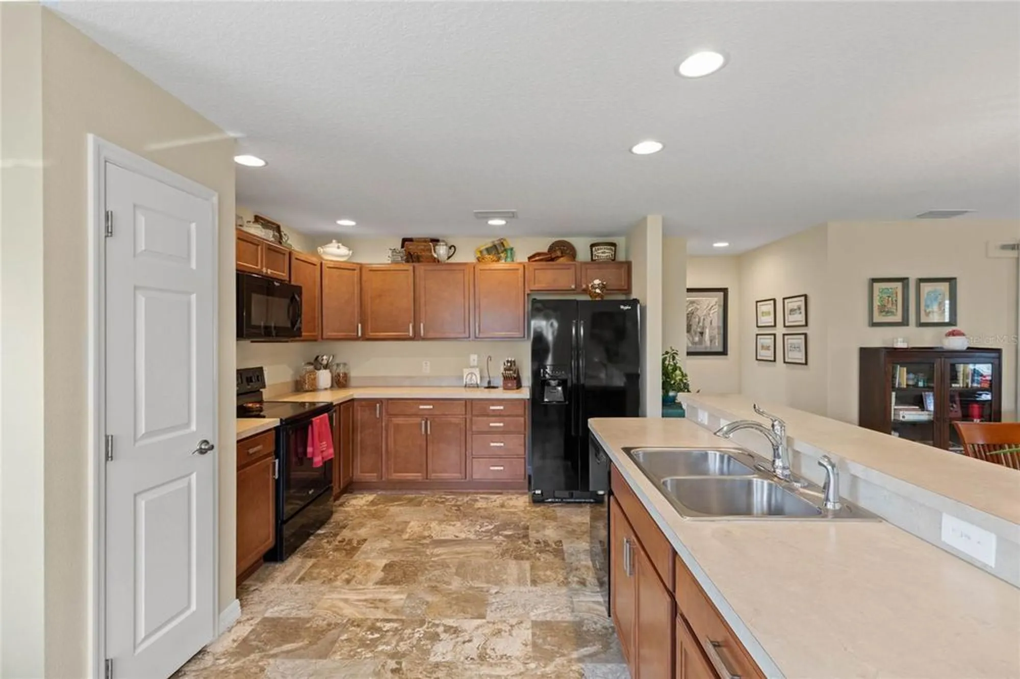 Property Slideshow image 9 of 26 | 3258 iiams ct, The Villages, FL, 32163