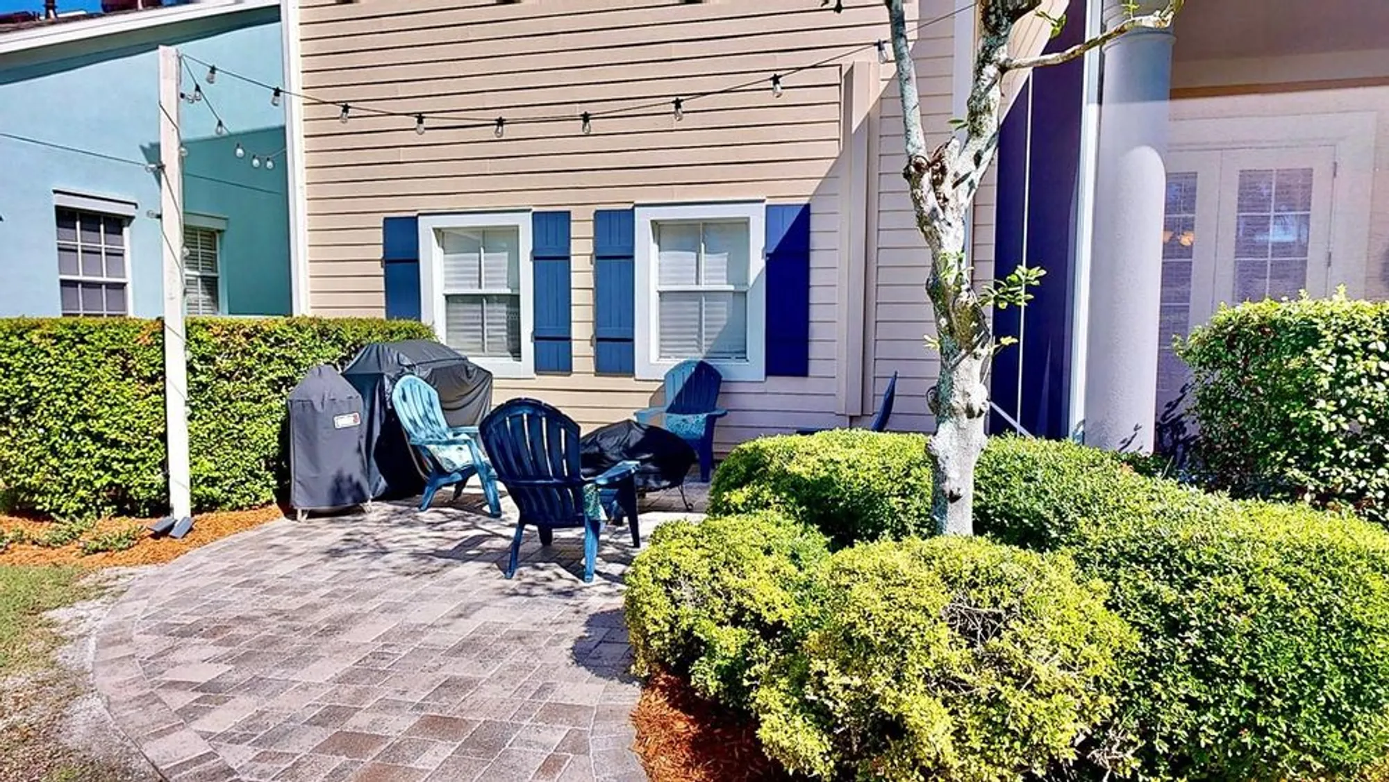 Property Slideshow image 54 of 81 | 310 manns harbor dr, Apollo Beach, FL, 33572